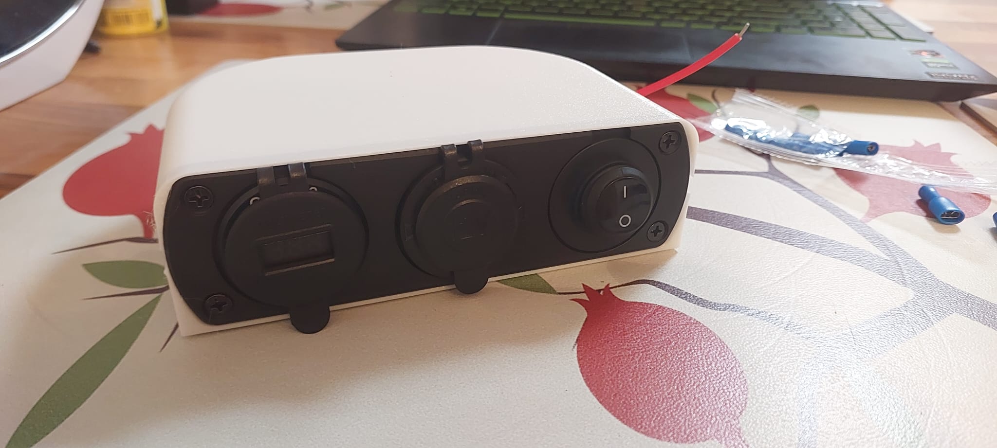 12V Box for offroad and boats