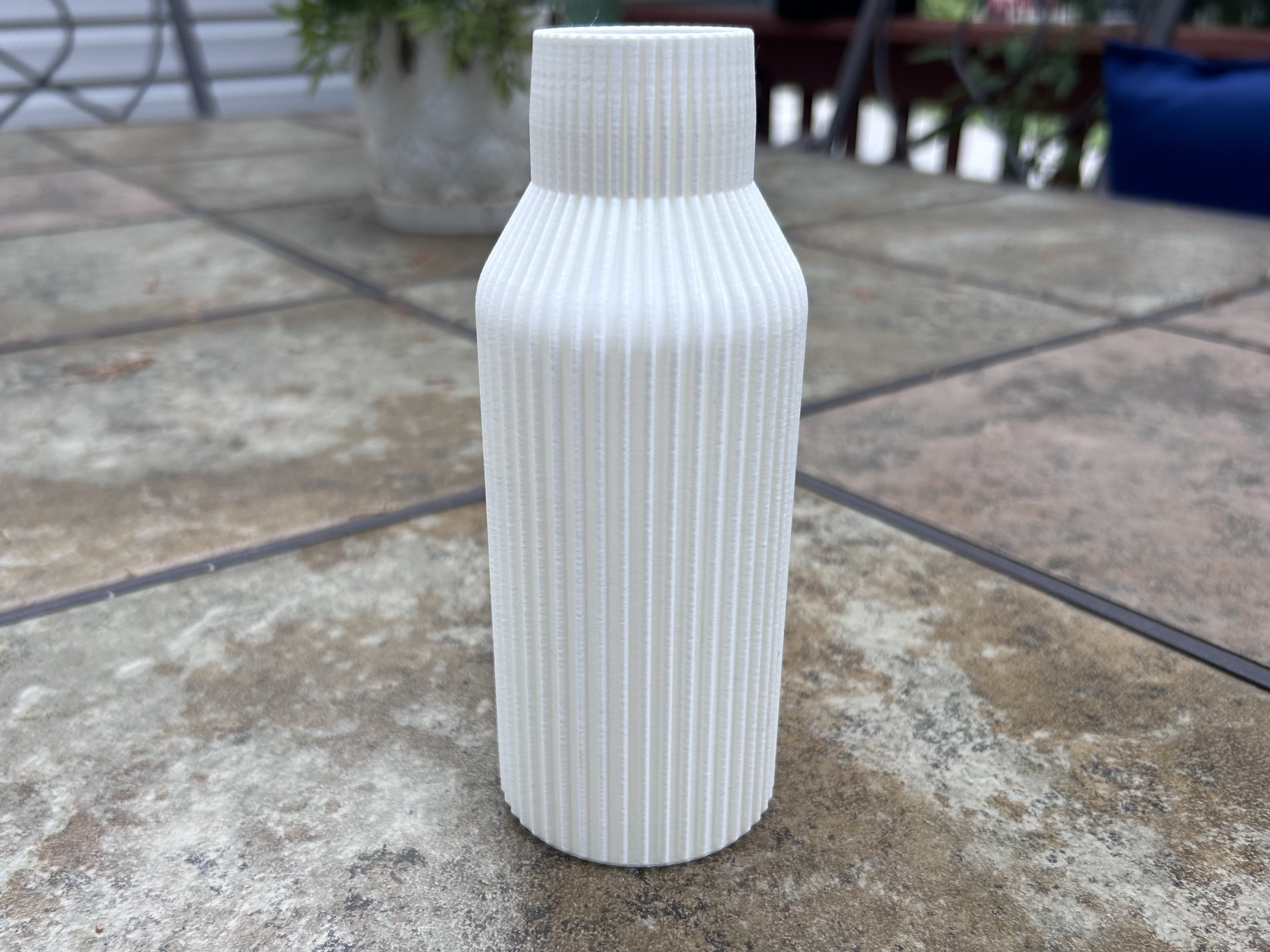 Miniatura 3 do modelo 3D Ribbed Vase