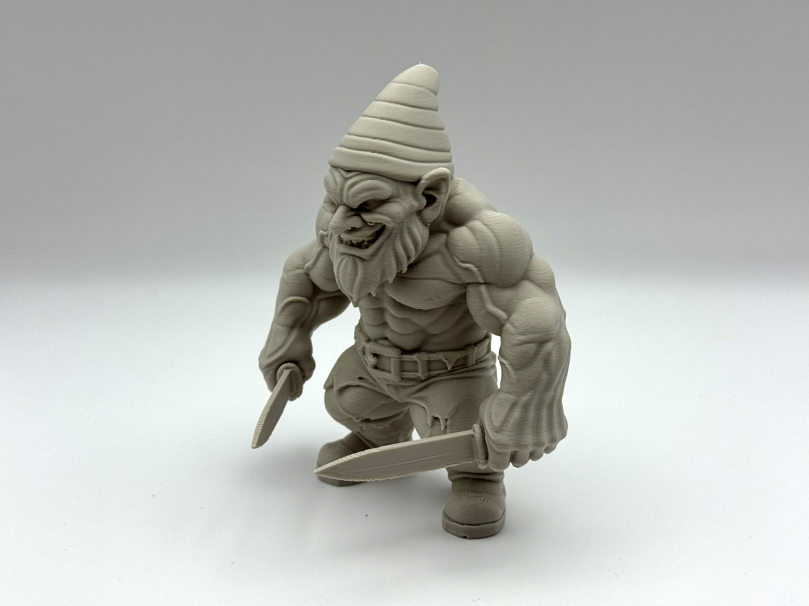 Knife Killer Gnome — thumbnail 4
