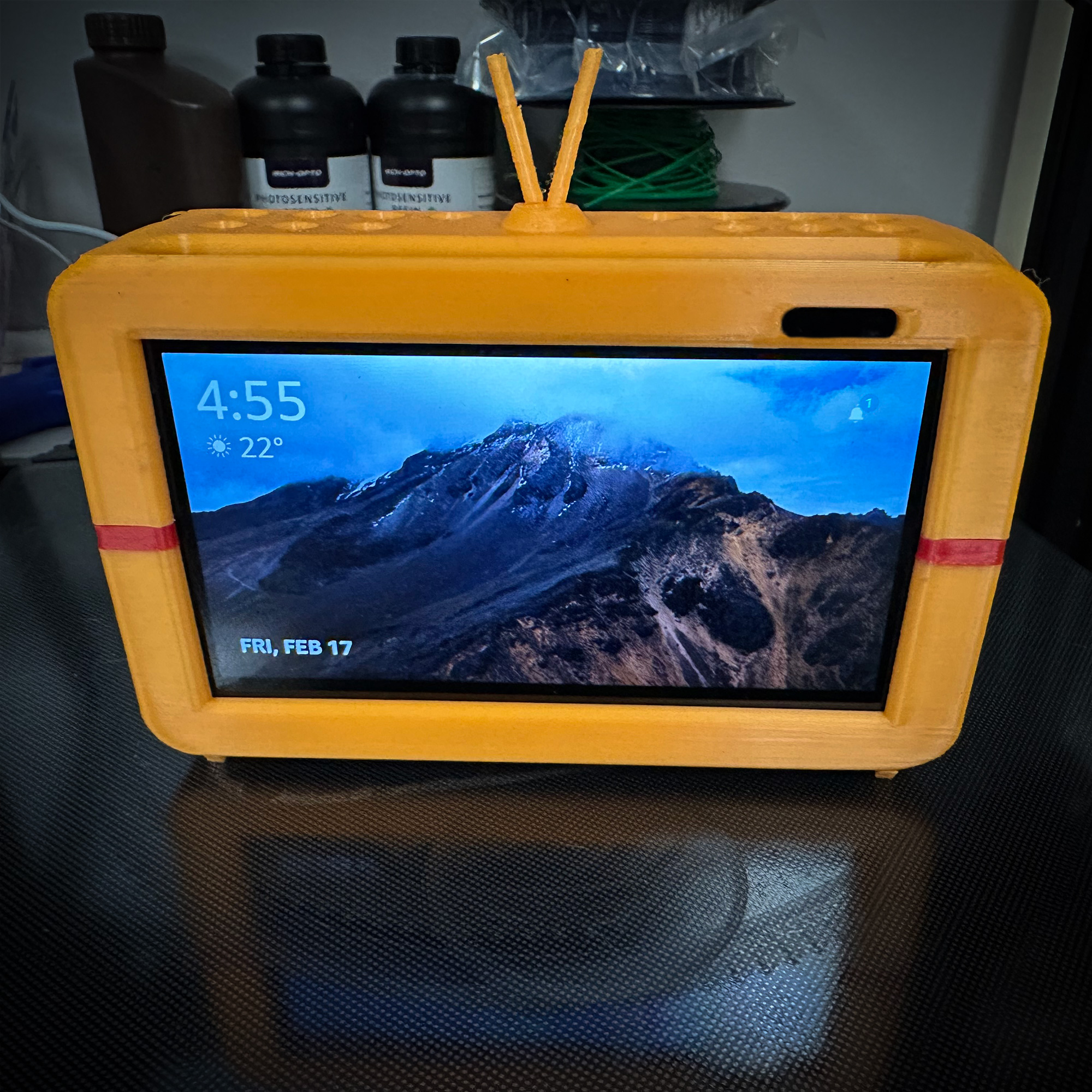 Vintage Retro TV Cover for Echo Show 5 2nd generation