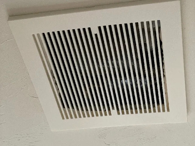 Bathroom exhaust fan grill