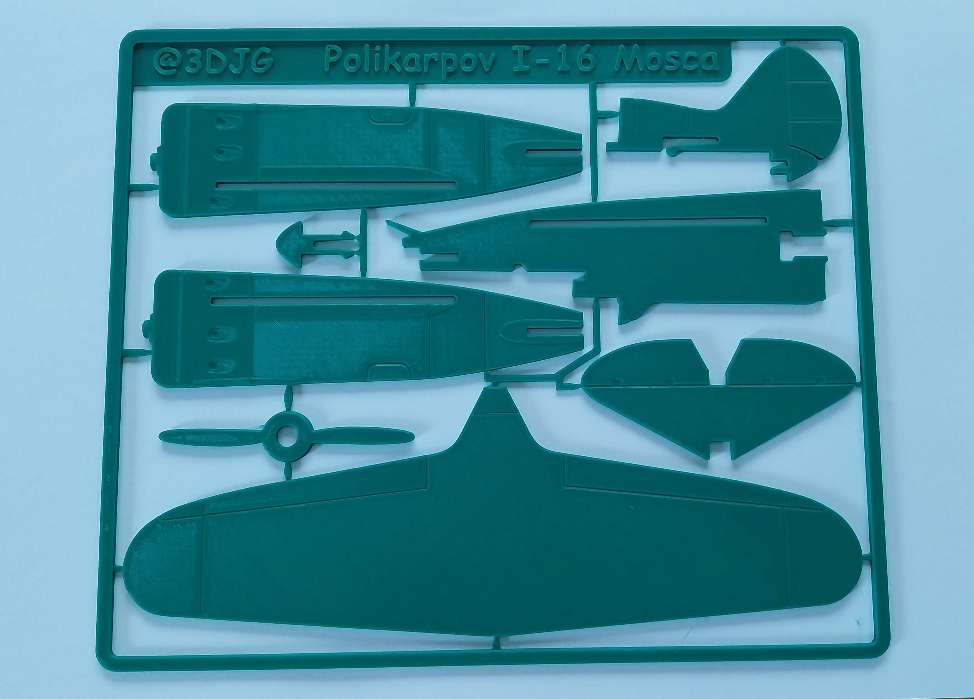 Airplane kit card – Polikarpov I-16 “Mosca”