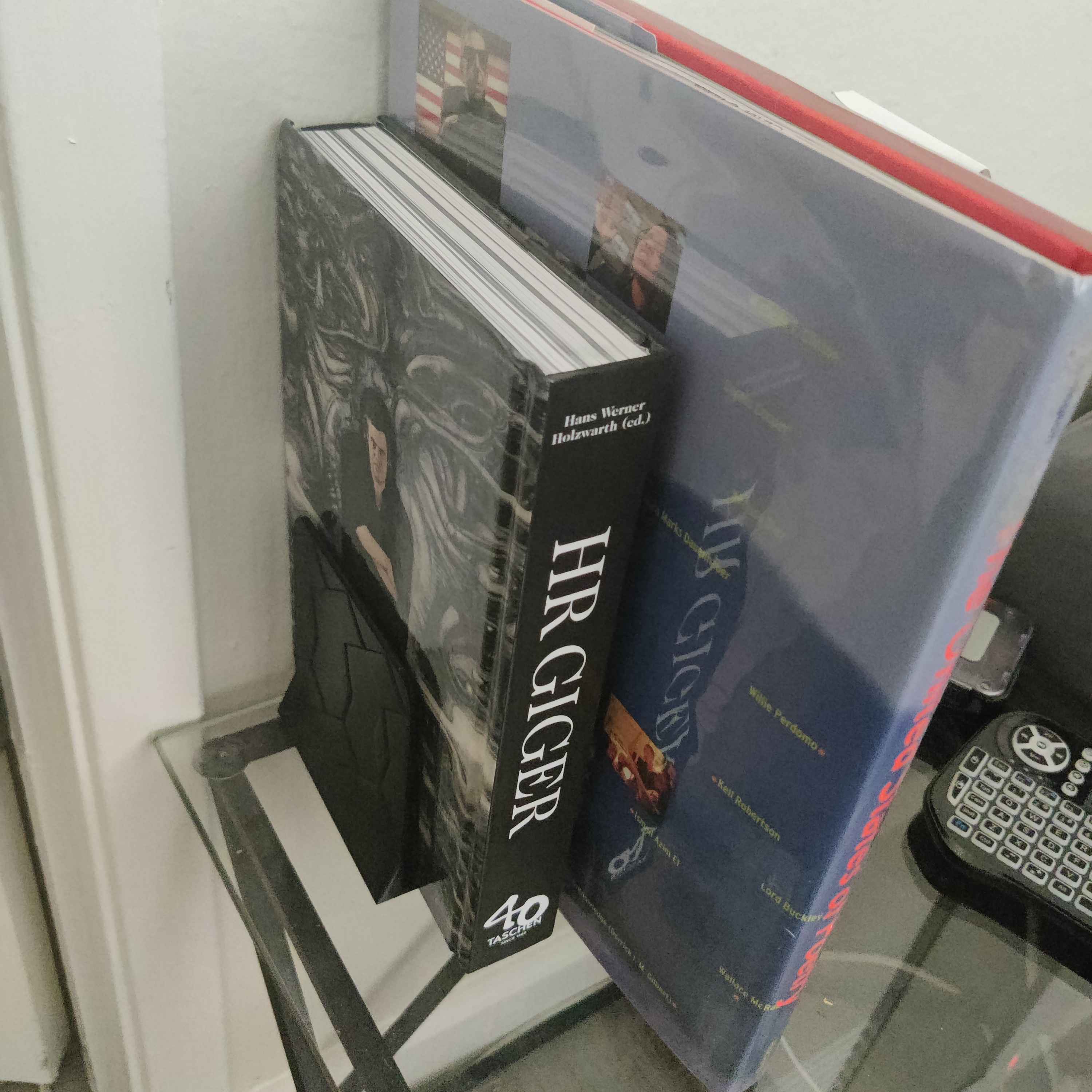 Bedside Bookstand / Bookshelf