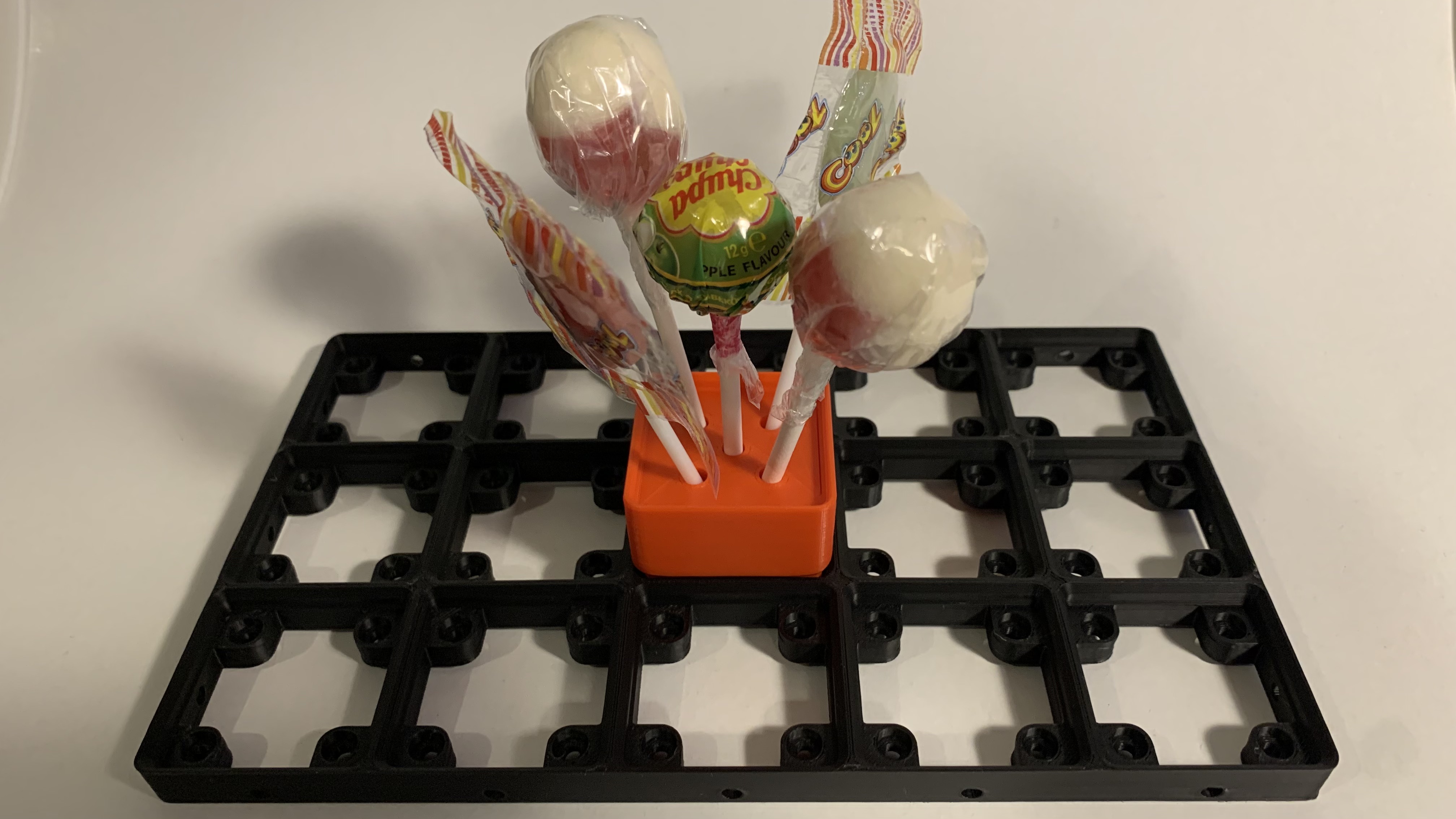 Gridfinity Lollipop holder by Michael Schulze | Download free STL model ...