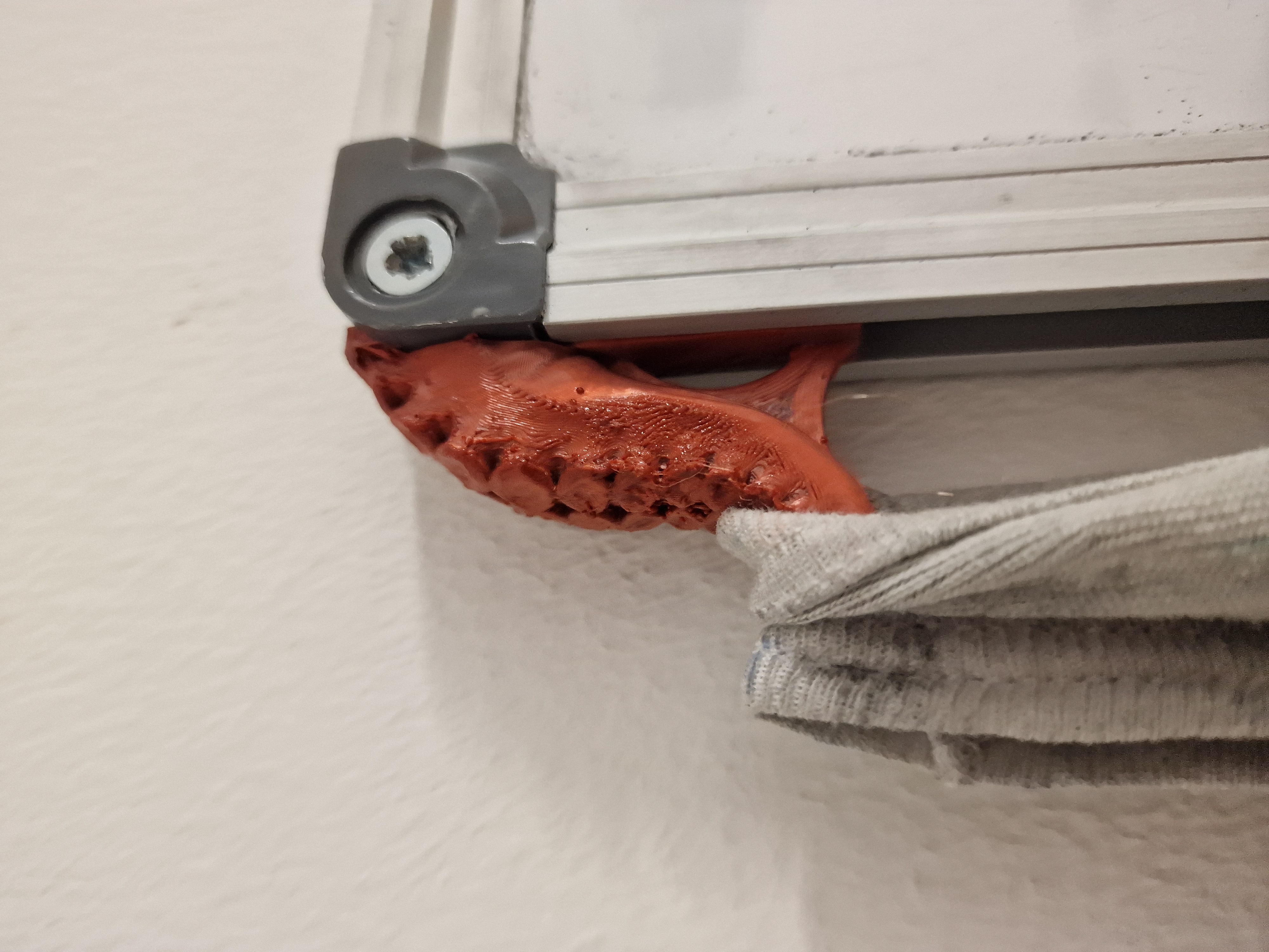 Miniatura 2 do modelo 3D Whiteboard Tentacle Hook
