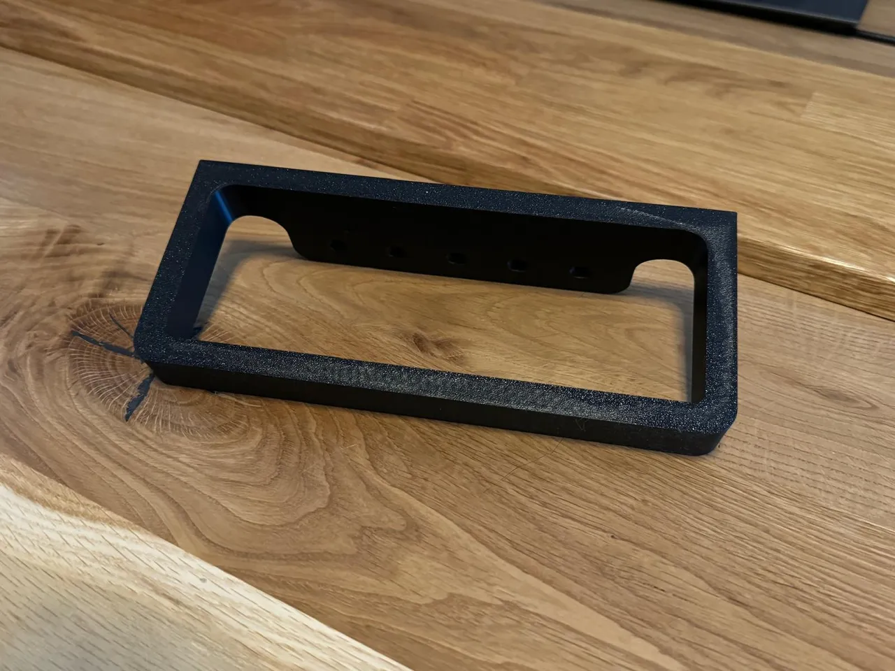 Monitor Stand / Riser by svenlaaange | Download free STL model ...