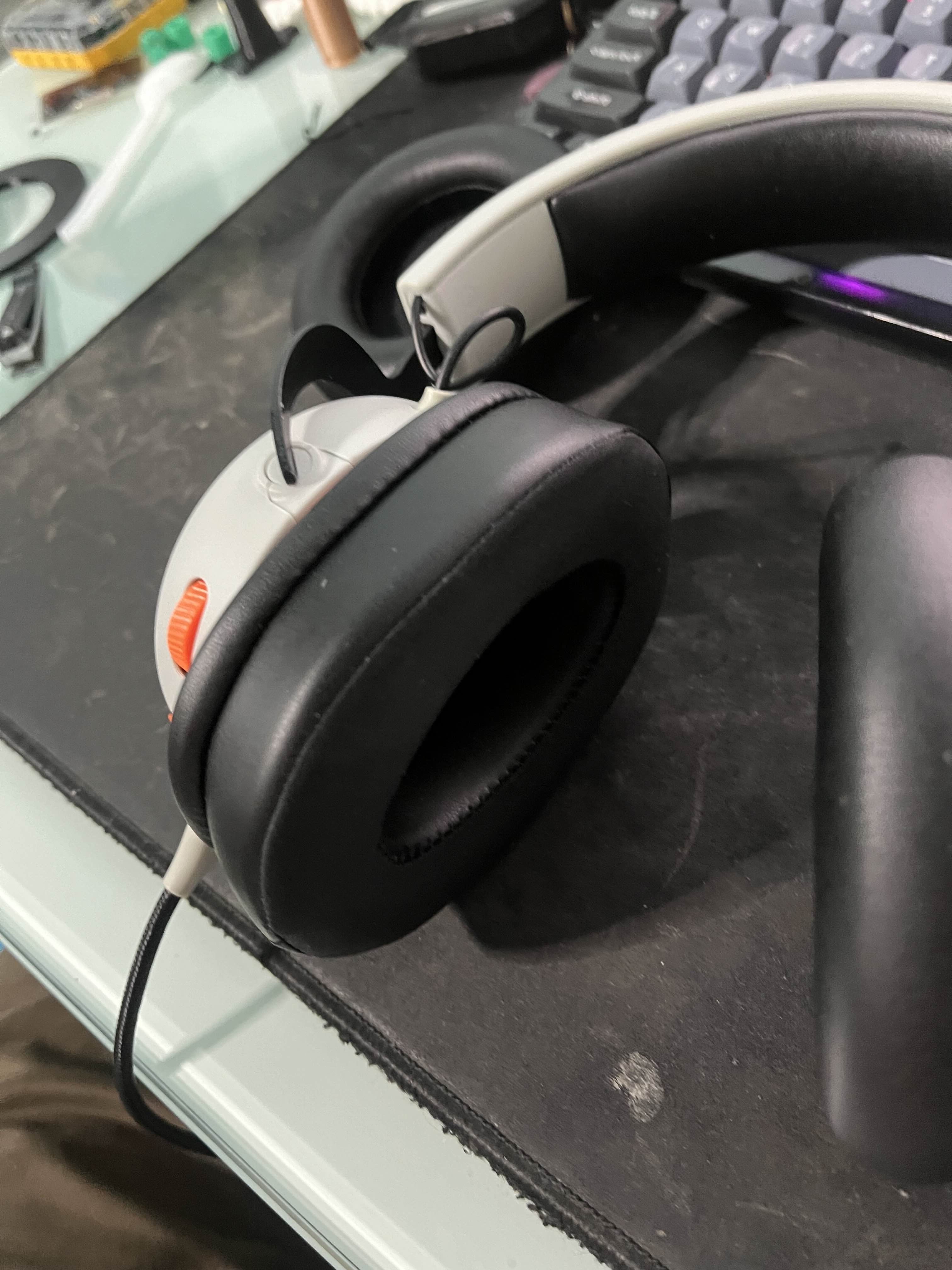 Beyerdynamic MMX100 / MMX150 ear pad adaptor to Logitech G Pro / G Pro x