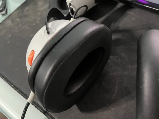Beyerdynamic MMX100 / MMX150 ear pad adaptor to Logitech G Pro / G Pro x