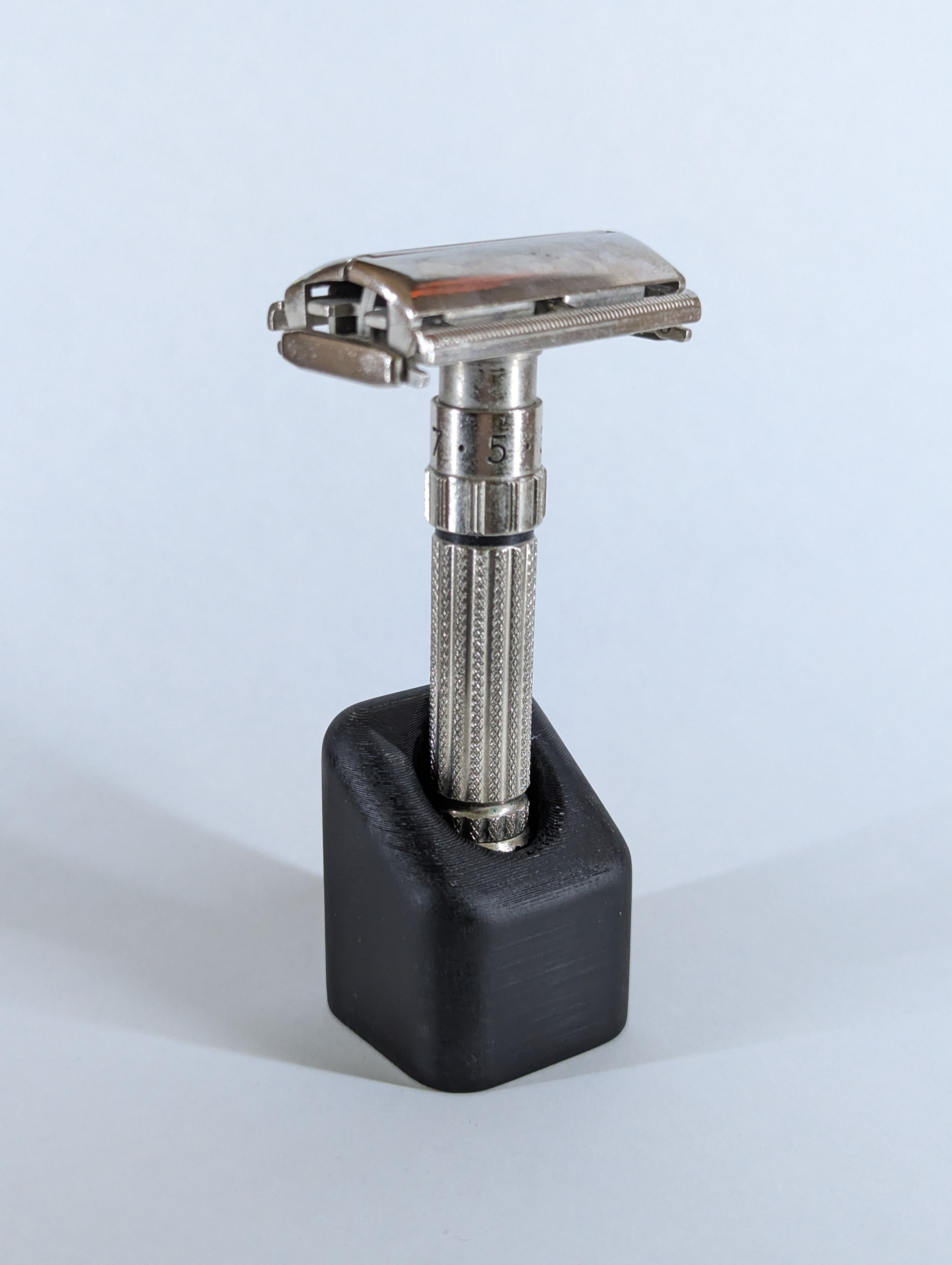 Gillette "Fatboy" Adjustable Safety Razor Stand