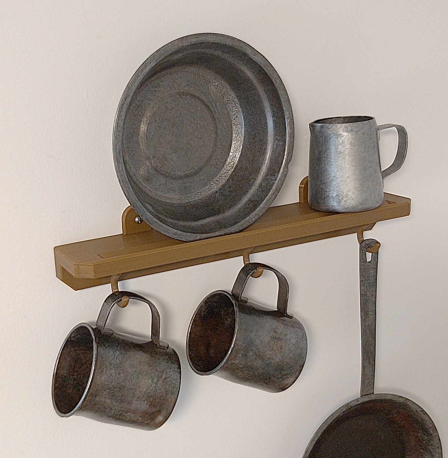 Mug, Dented Mug, Bowl, Dented Bowl, Milk Can, Pan, Frying Pan, Skillet, Wok.