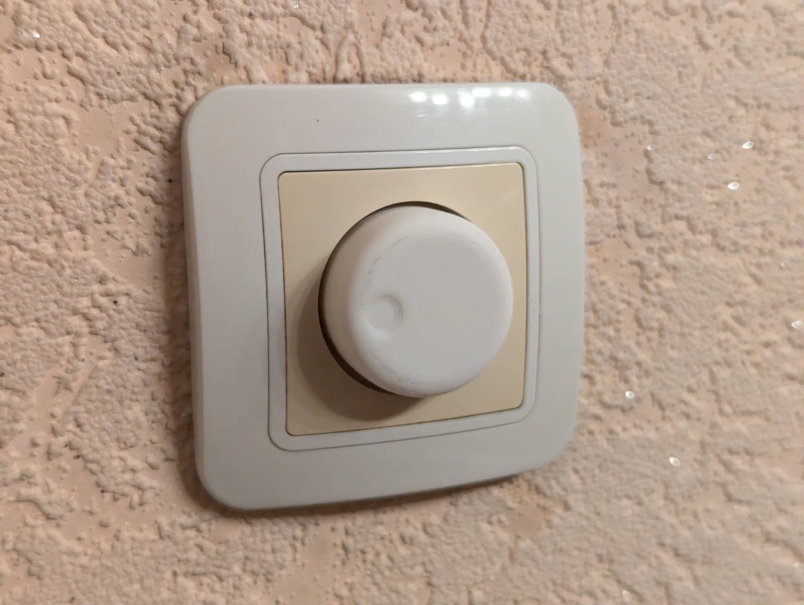 Light dimmer knob