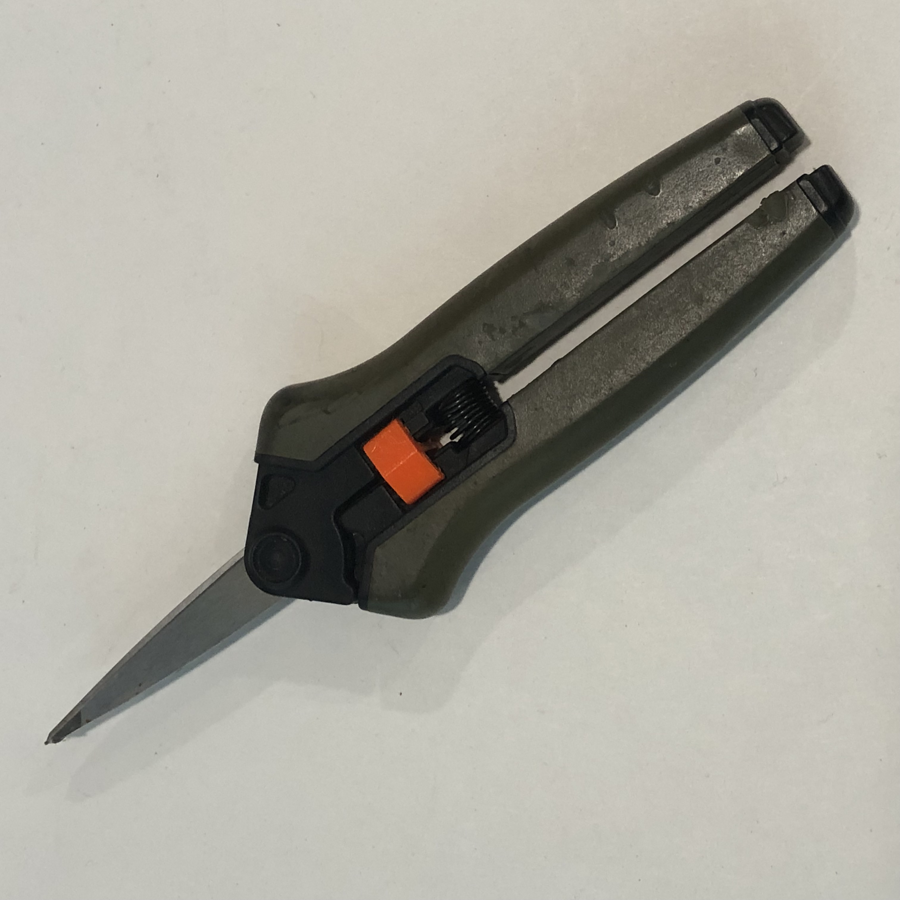 Replacement slide lock for use with Fiskars Softouch Micro-Tip Pruning ...