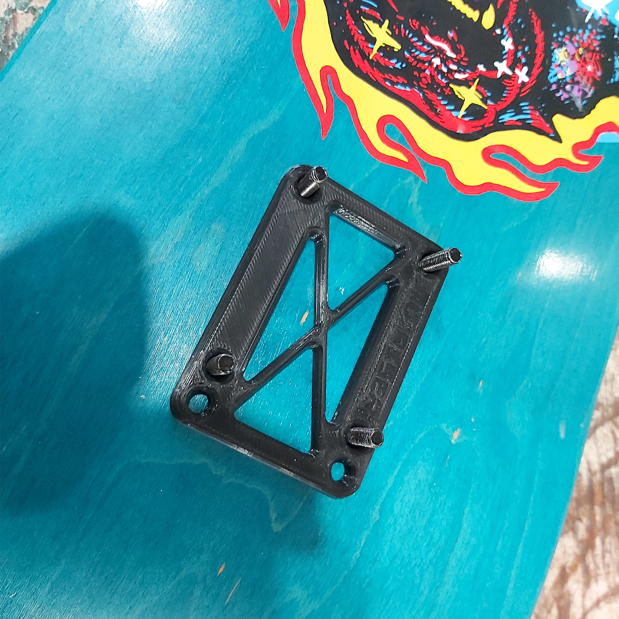 Miniatura 6 do modelo 3D Skateboard Riser pad