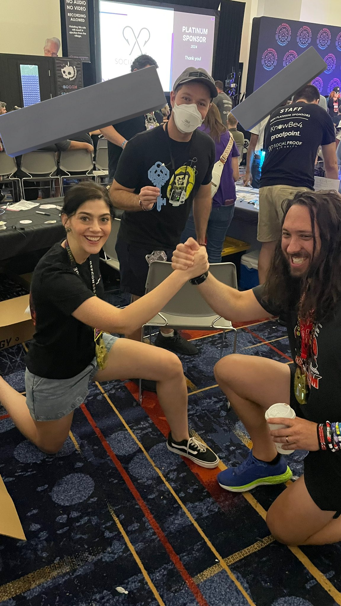 SocialProof Security - DEFCON32 - Keymaster Key — miniatura 4