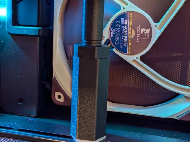 GPU Holder Max Pro 9000 - 120mm