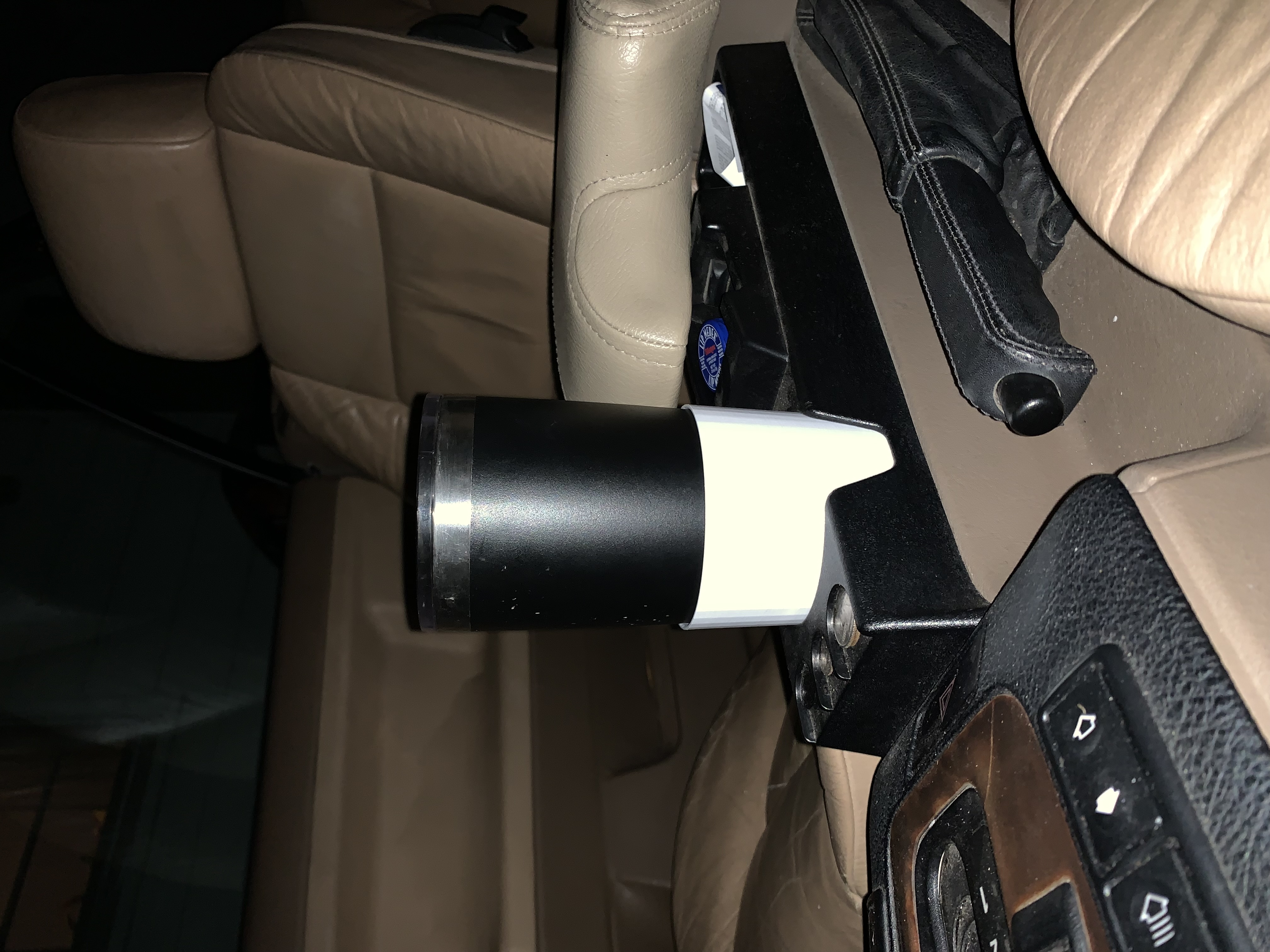 Cupholder for E36 BMW 325i