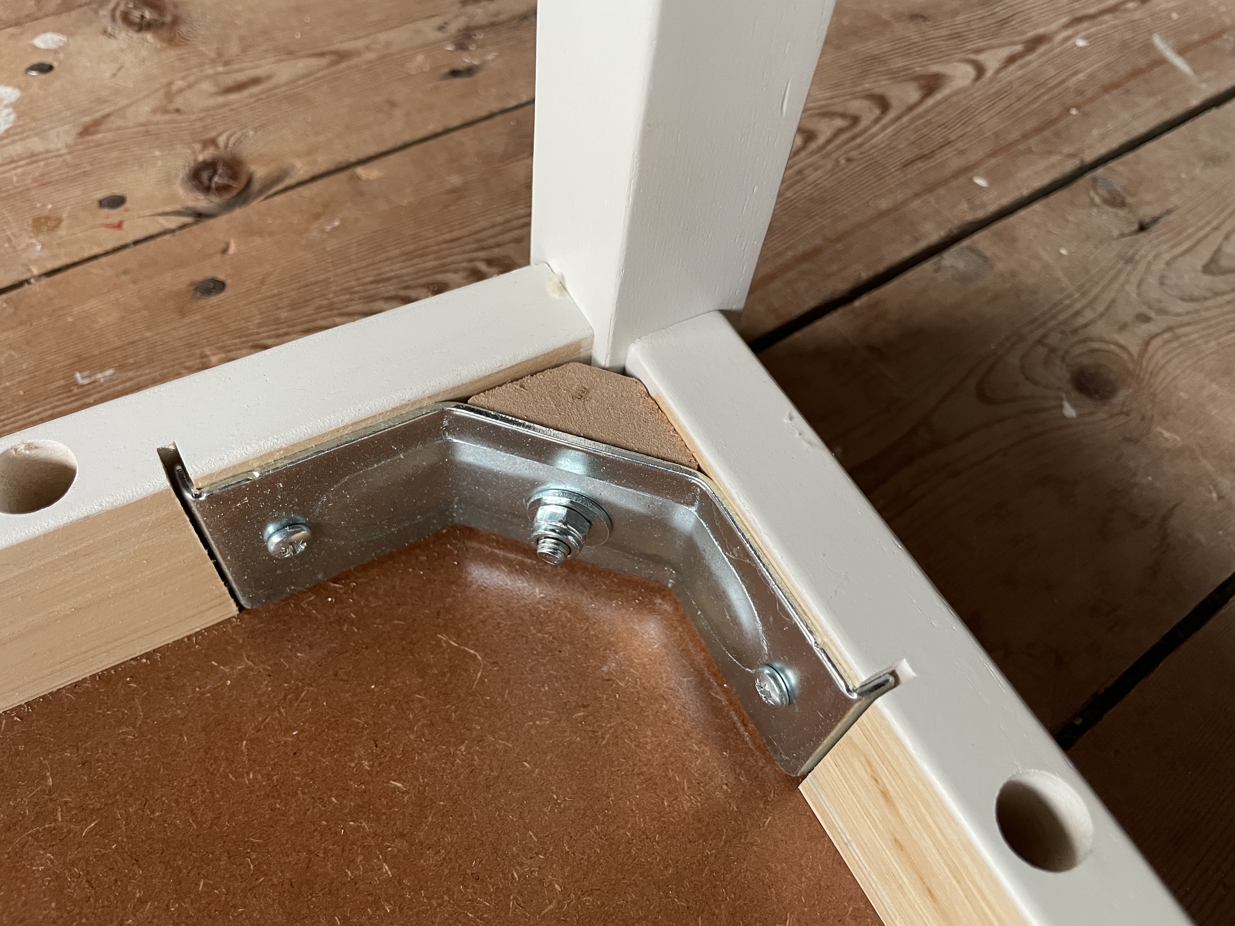 IKEA Kritter table corner block