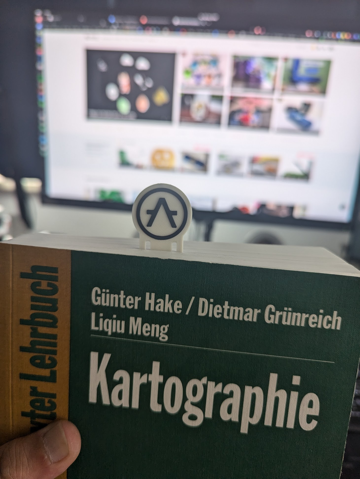 Miniatura 3 do modelo 3D Aleph Zero Bookmark