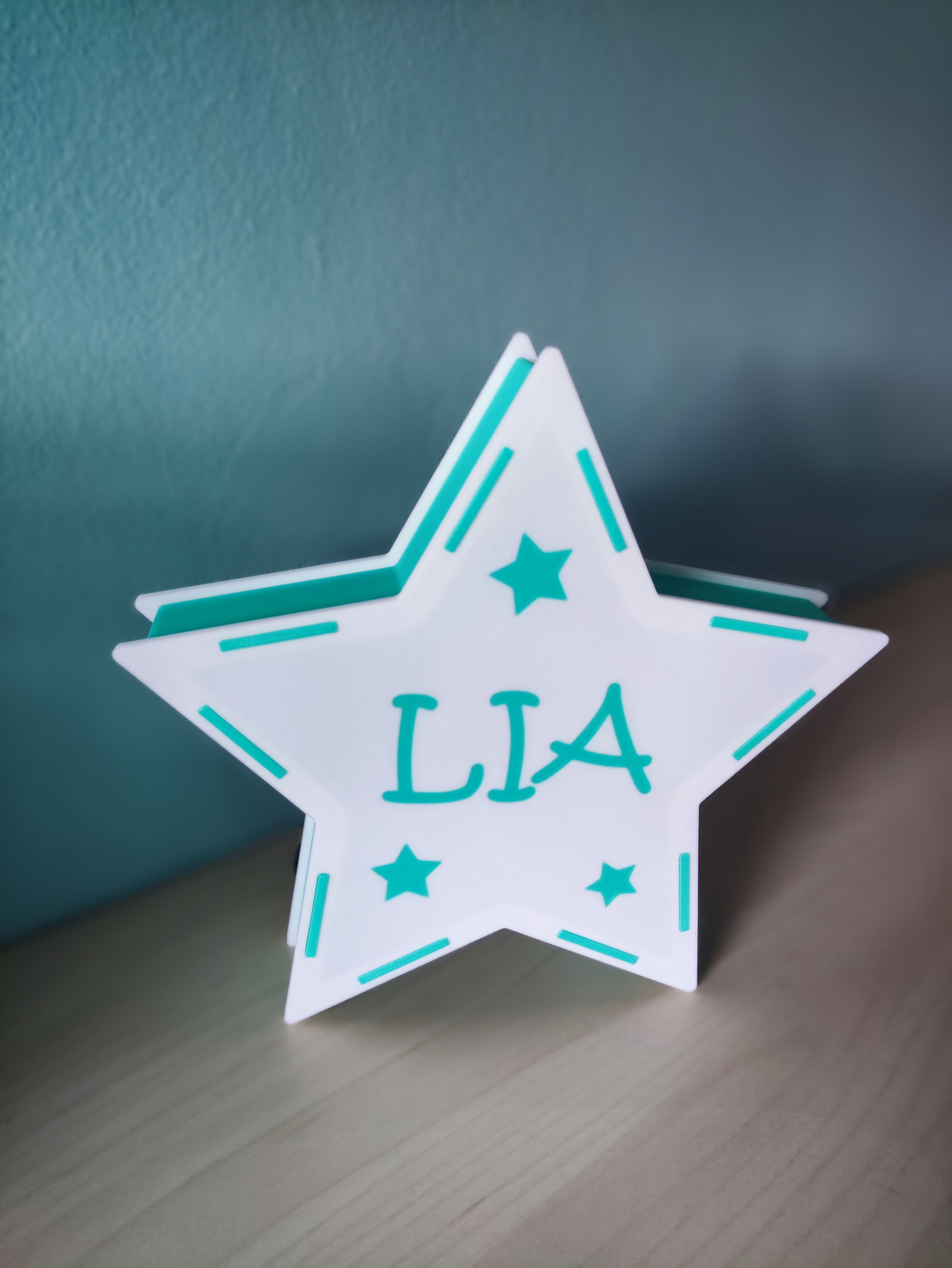 Miniatura 4 do modelo 3D Customizable star lamp