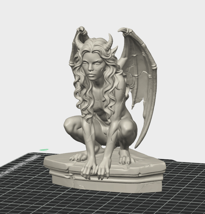 Gargoyle statue — miniatura 6