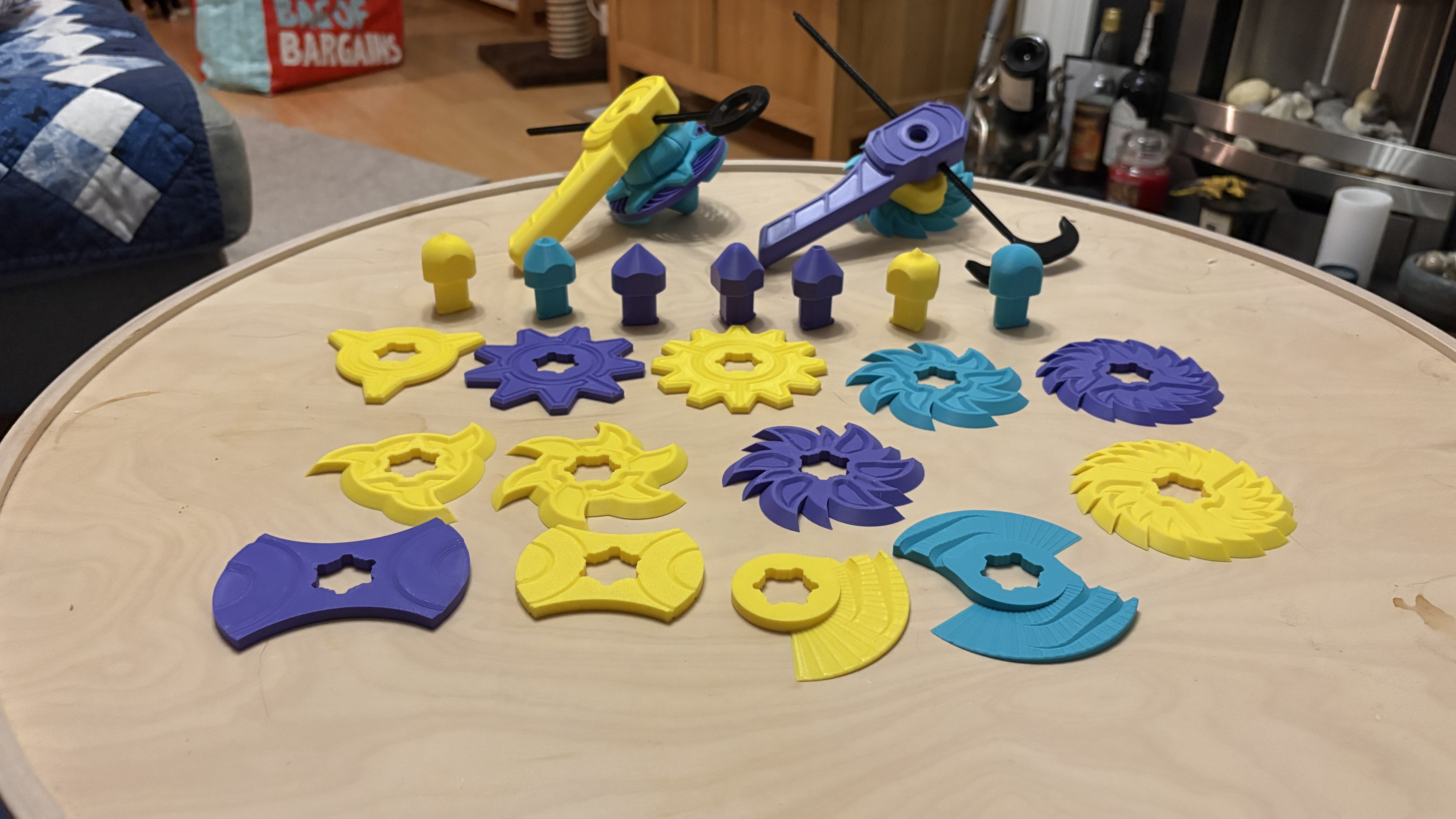 Miniatura 7 do modelo 3D Triptych Battle Tops - A hotswappable battle top system