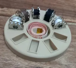 Bobbin holder/tray