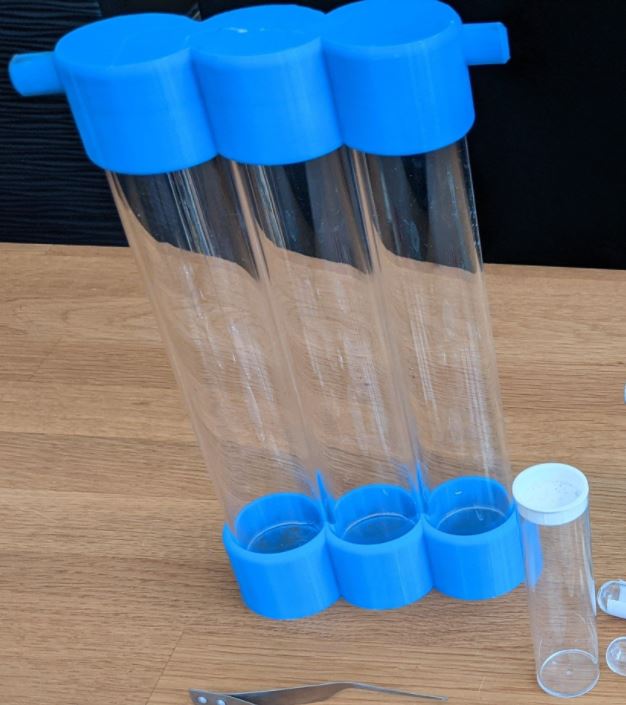 Formicarium with PMMA tubes
