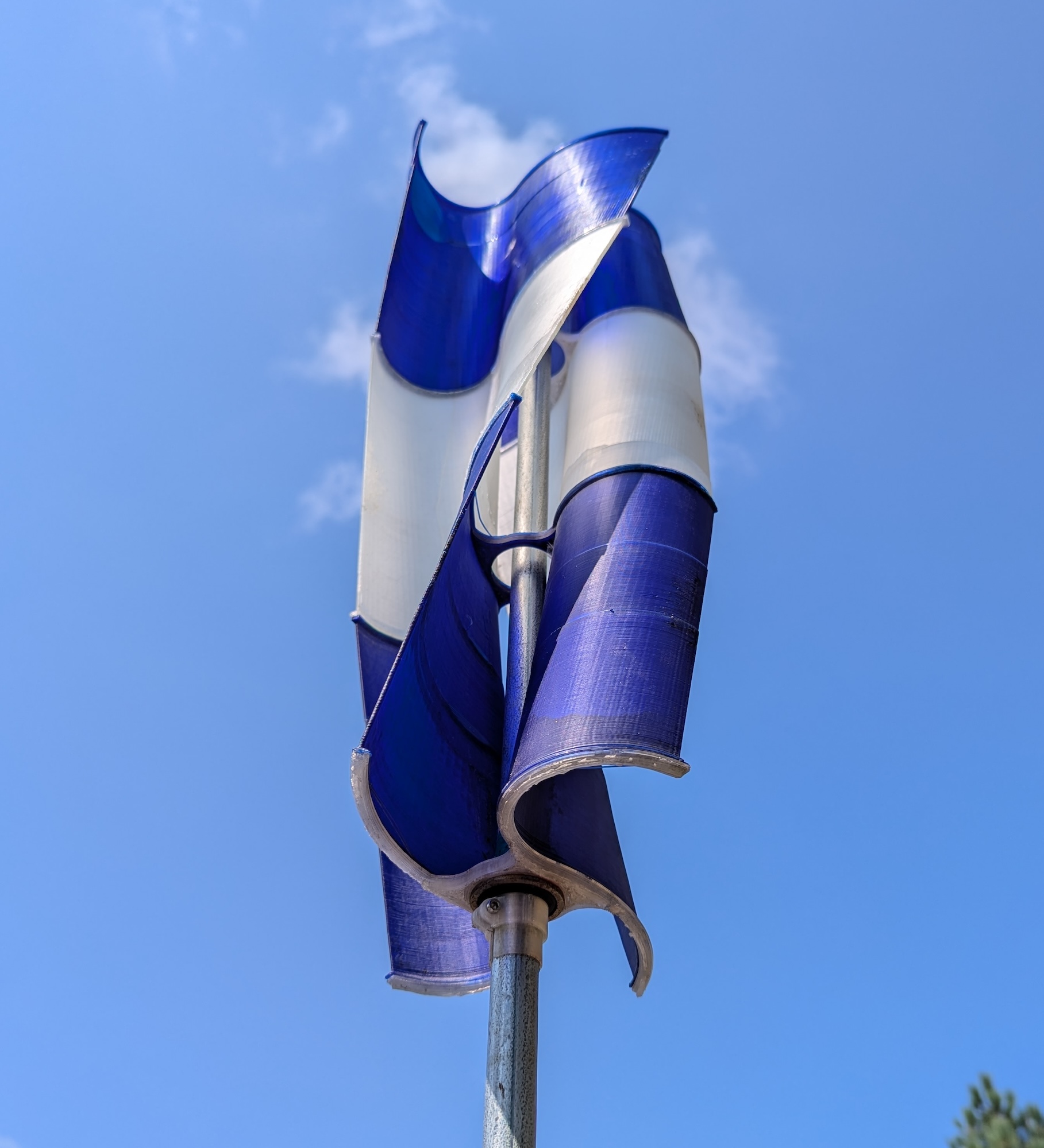 Helical Ugrinsky vertical turbine for your garden. by Ian Foulds ...