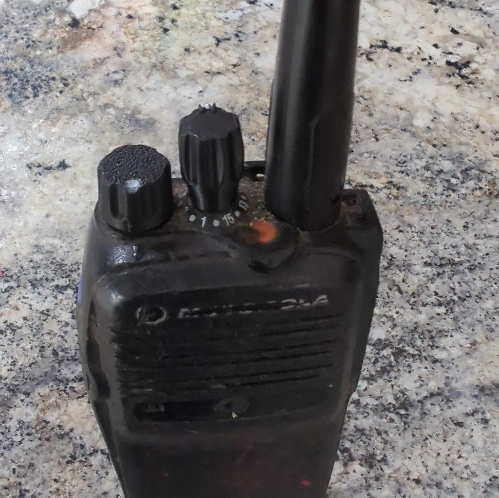 Miniatura 2 do modelo 3D Motorola Radio Knobs