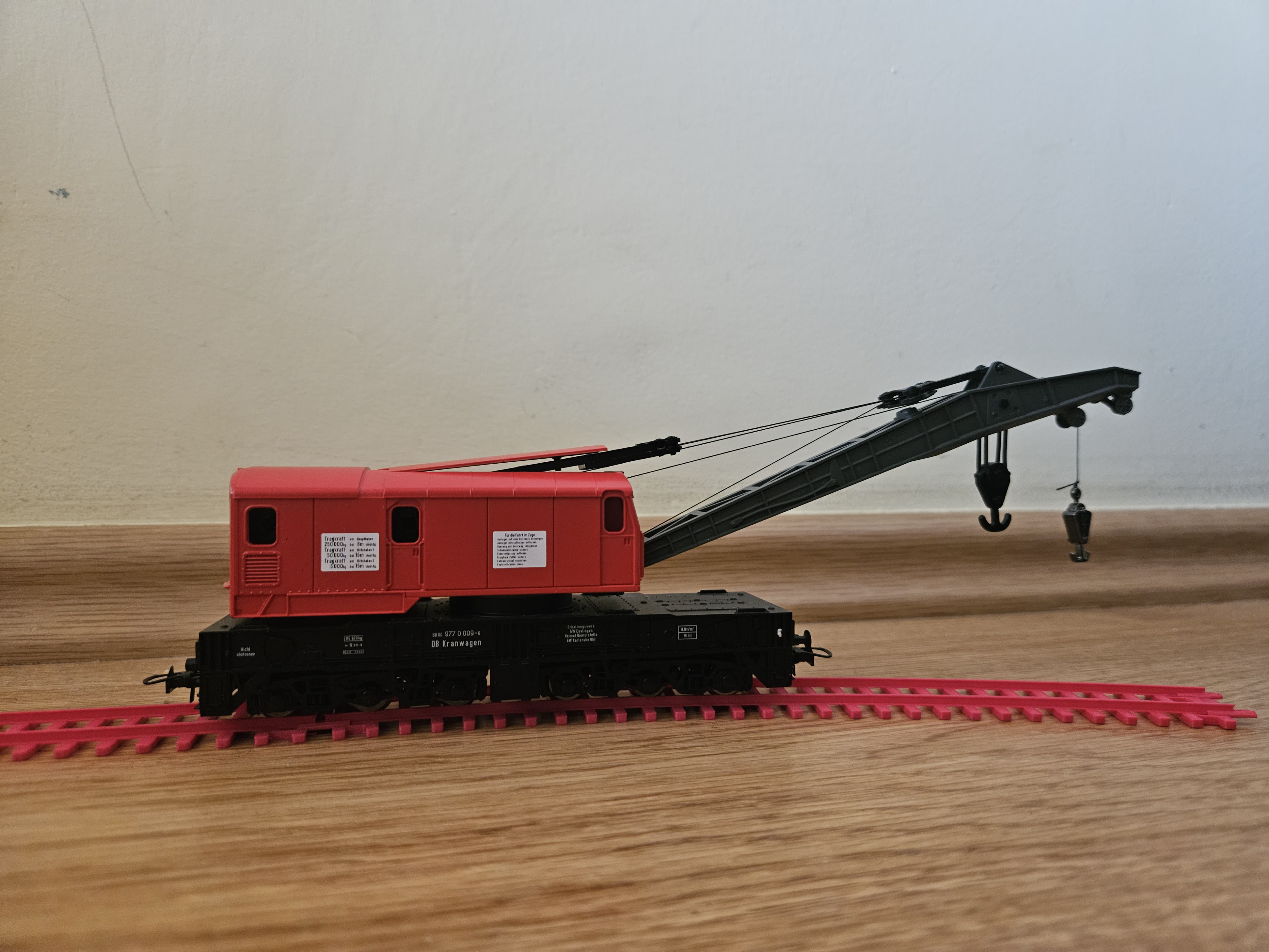 H0 Scale Rail System