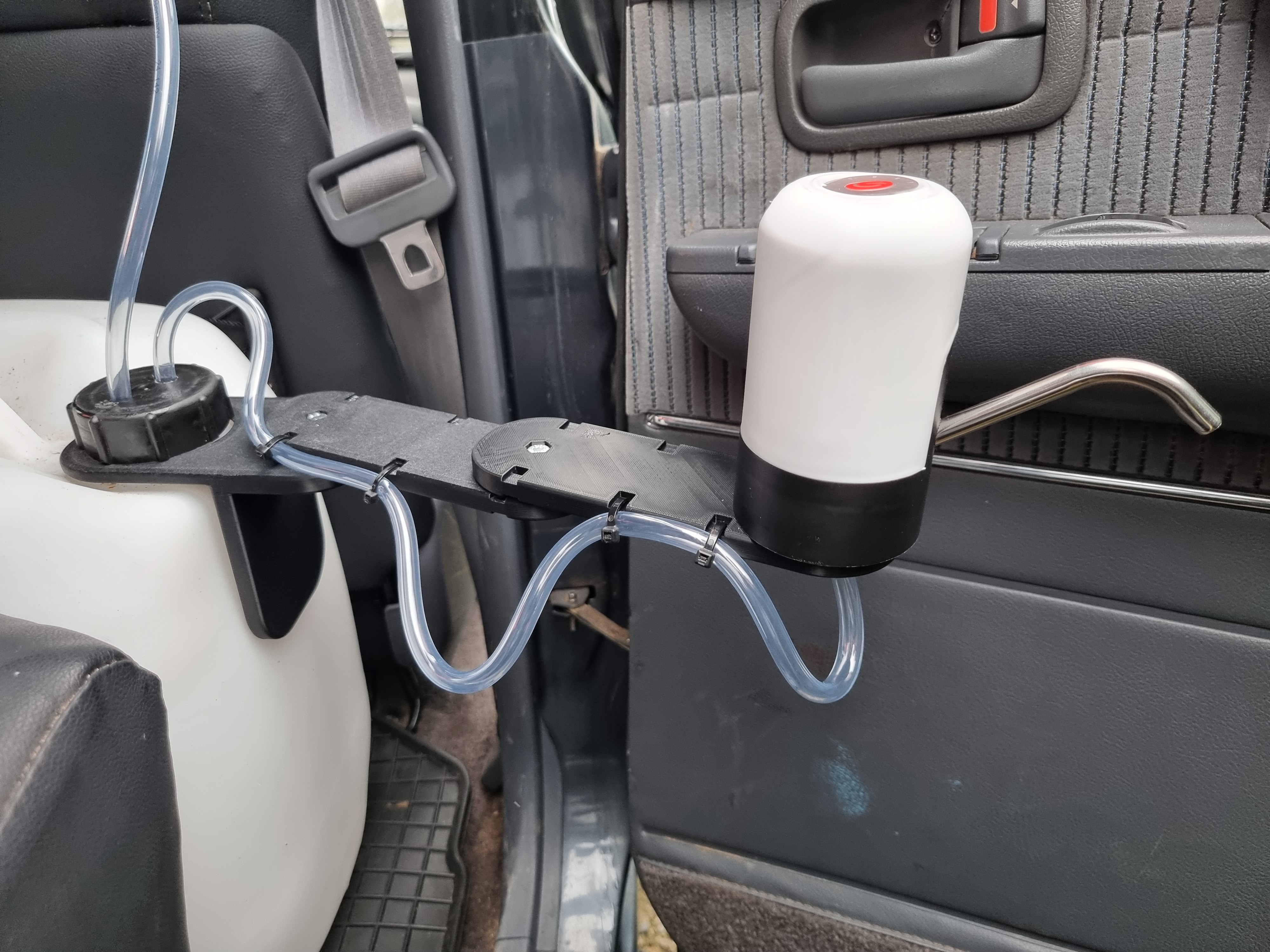 Camping canister water pump faucet