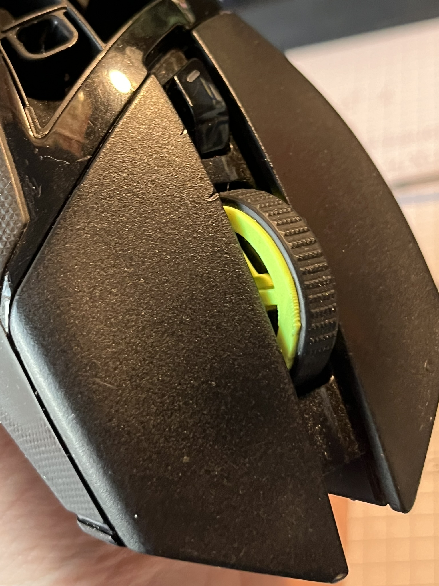 Razer Basilisk x hyperspeed mouse scroll wheel by lipo_passione