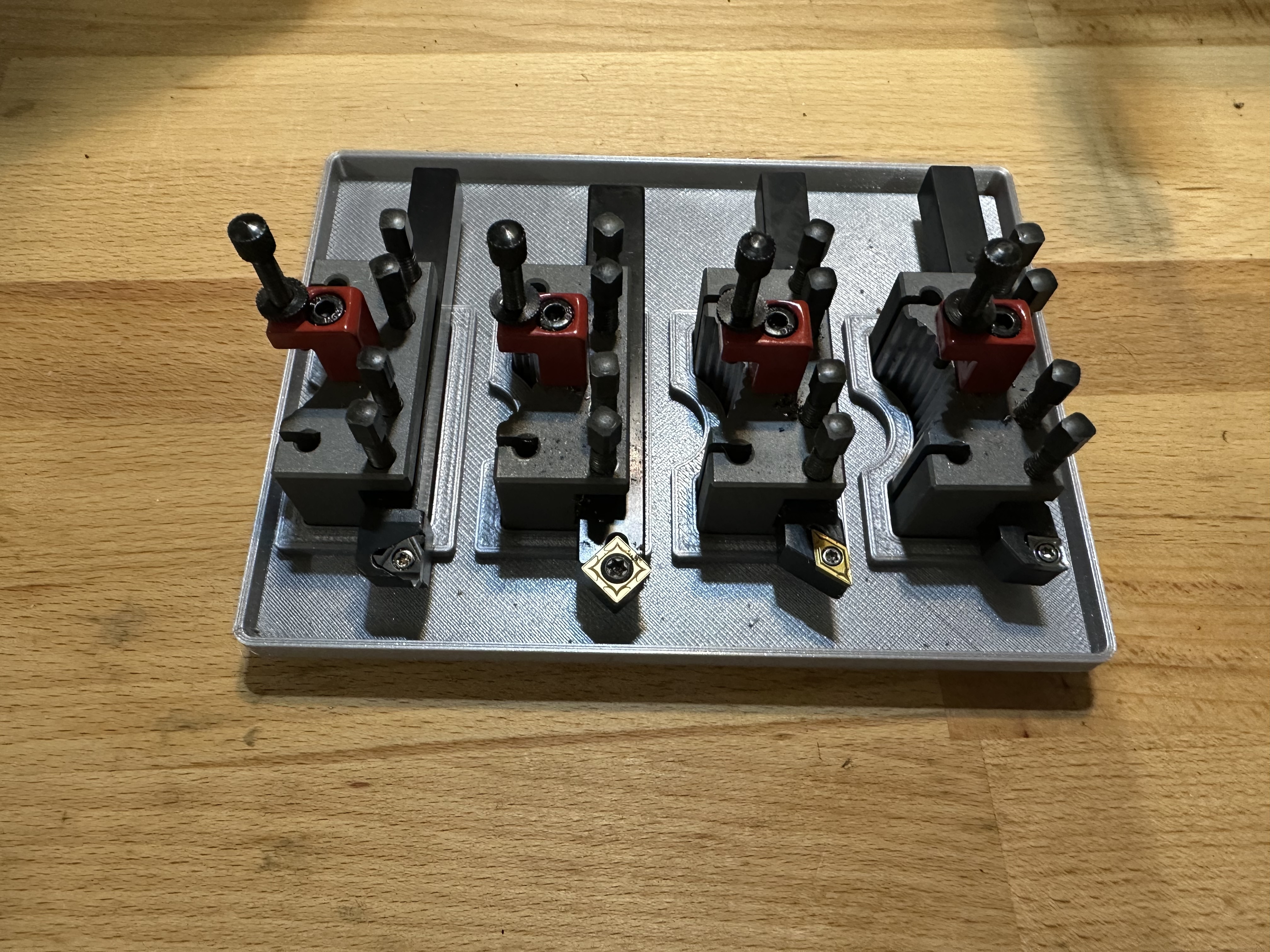 Gridfinity Tray for Multifix Aa — miniatura 4
