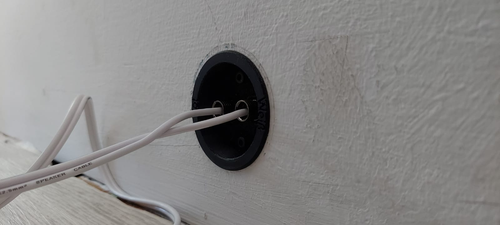 Speaker Wall Connector