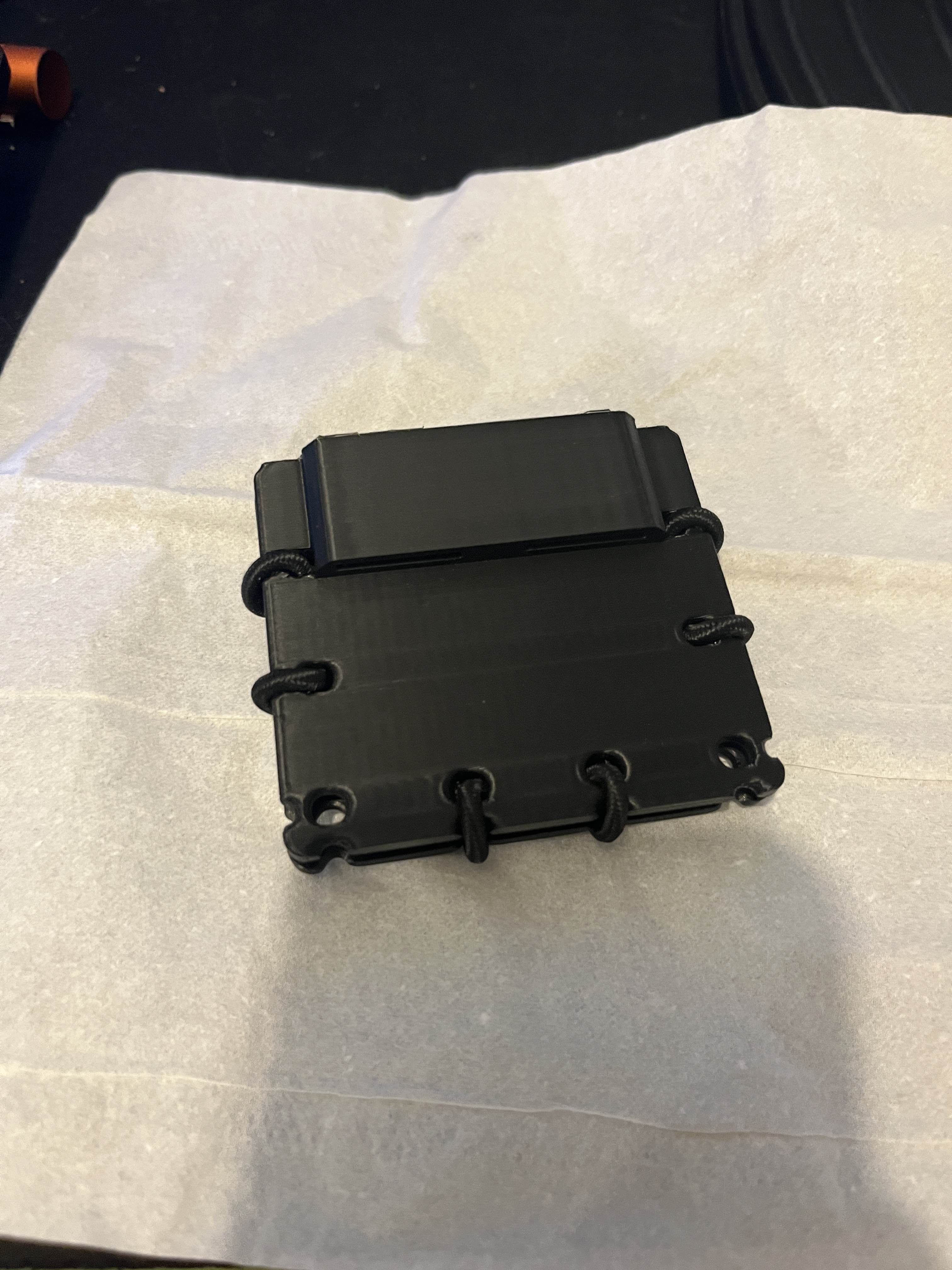 Flat Pack M4/AR15 mag carrier
