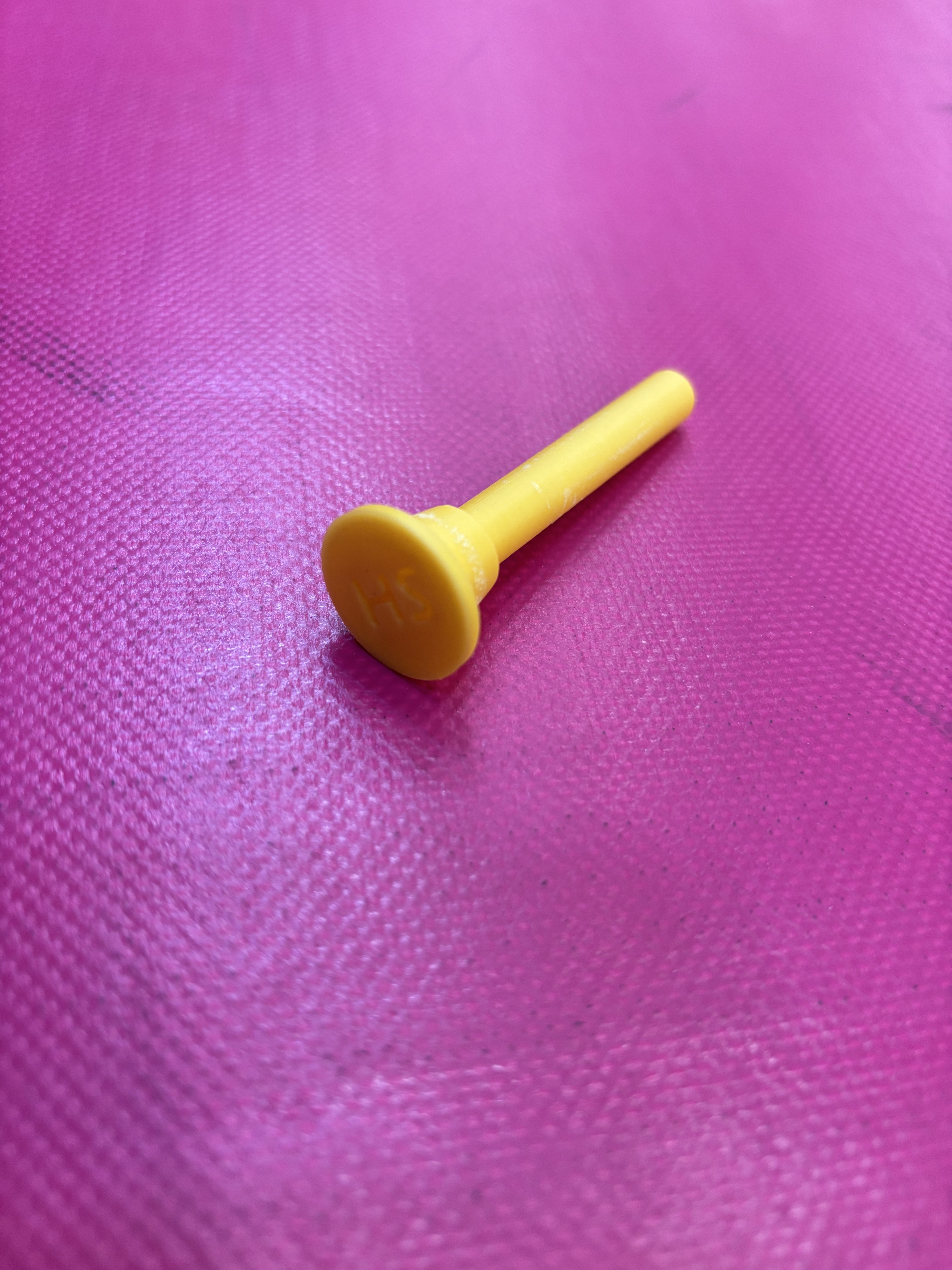 Repère pour insert M10 hs  sur mur d'escalade