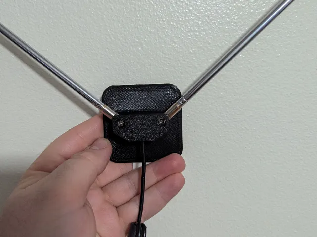 RTL SDR Antenna Wall Mount (No screws in wall)