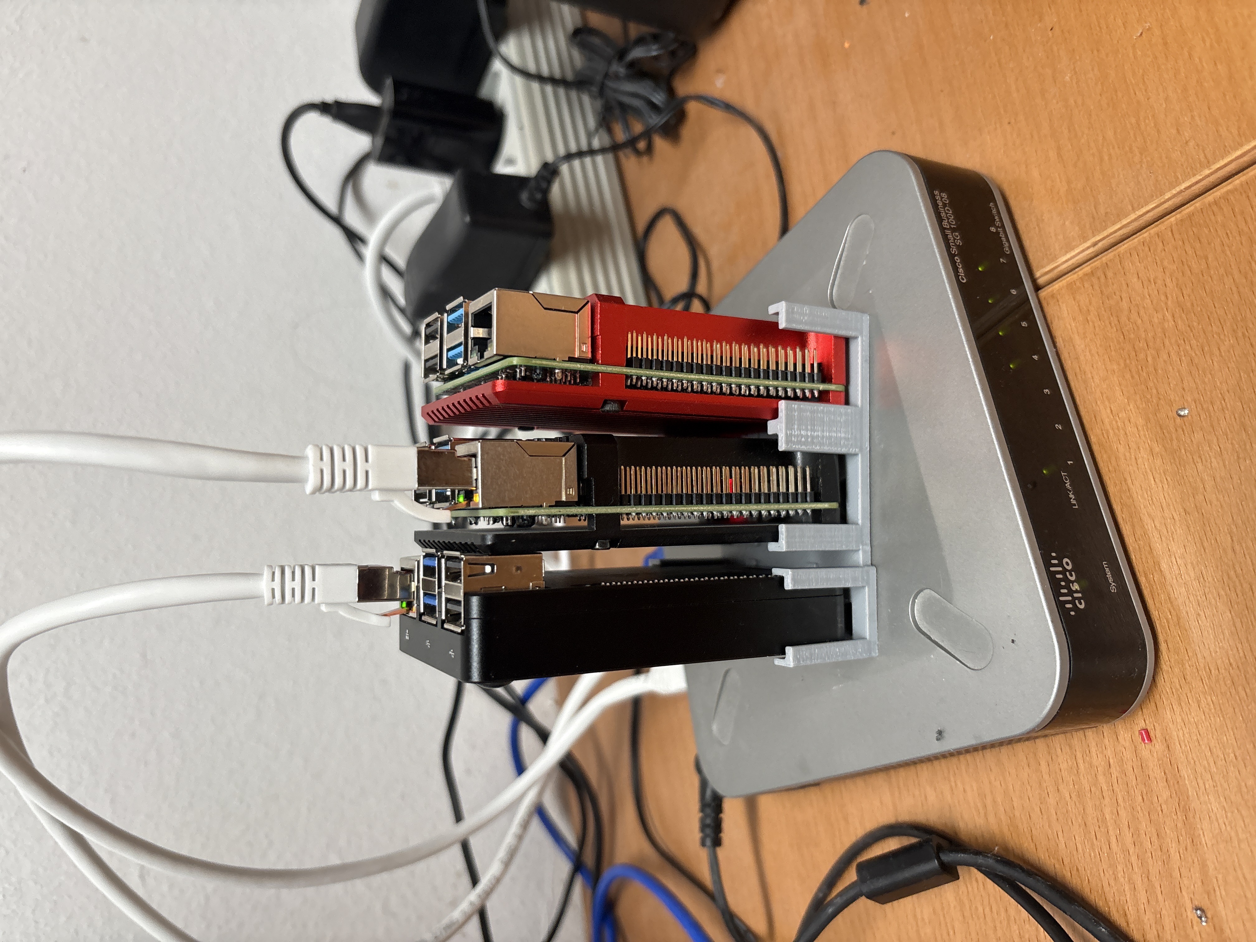 Pi Stand for 2 Raspi 4 and one Raspi 5