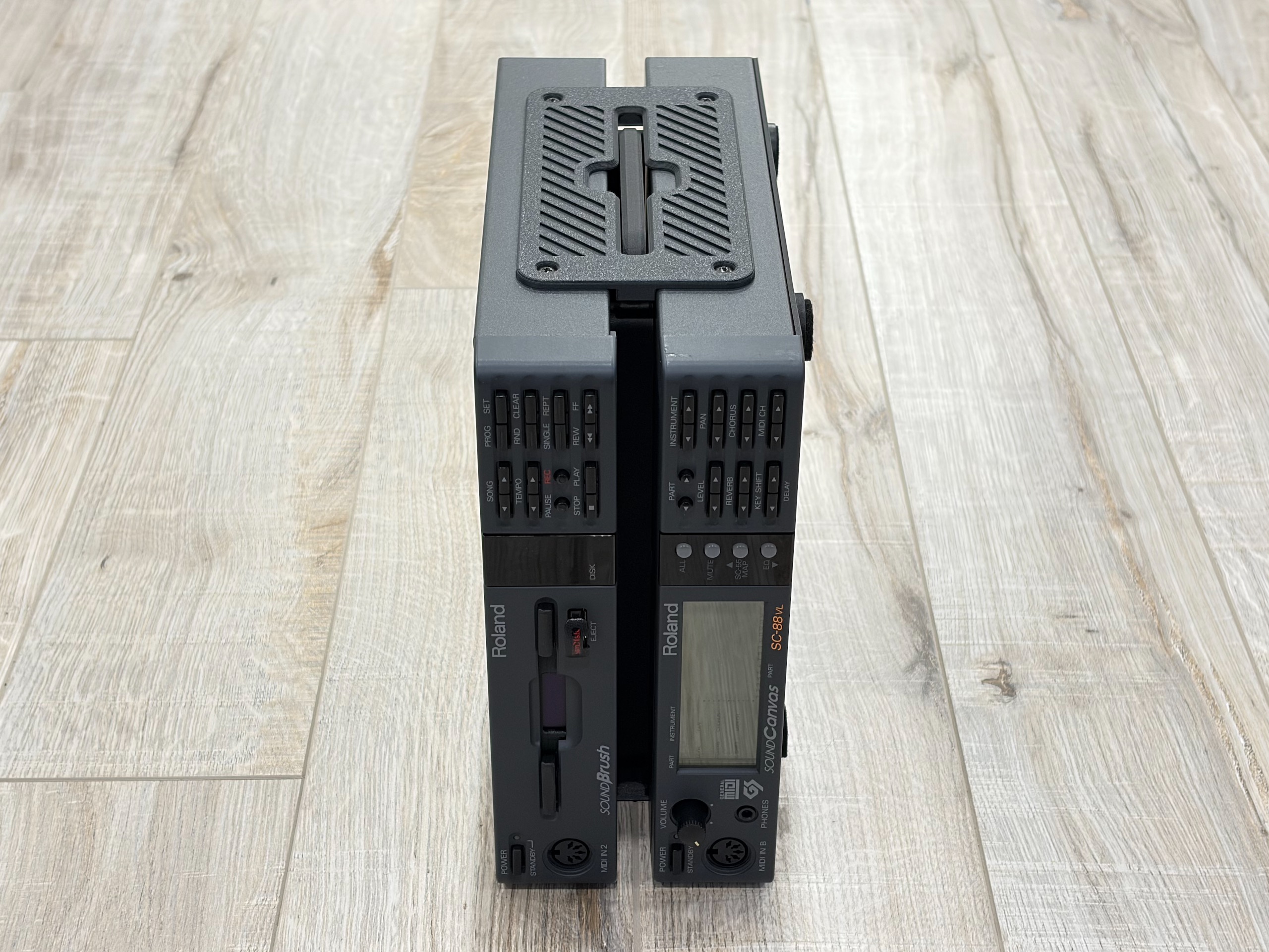 Carrying Assembly for Roland MIDI Devices — miniatura 2