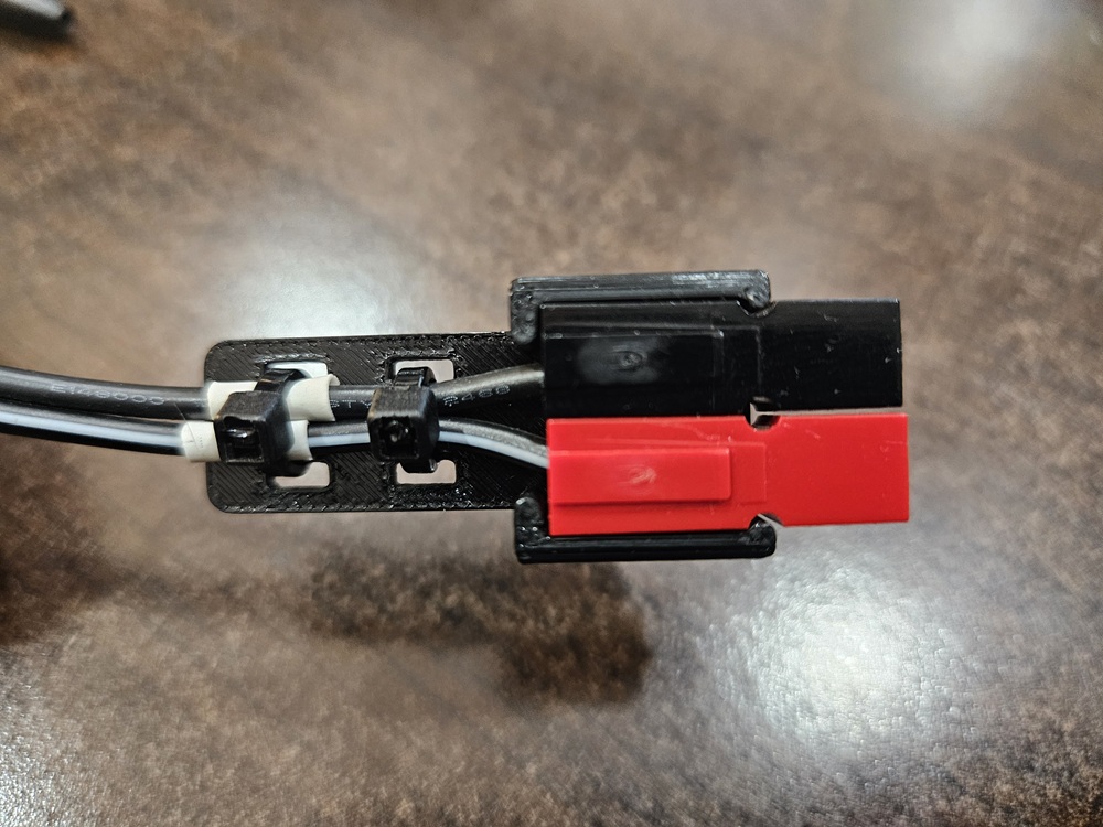 PowerPole connector stress relief / support