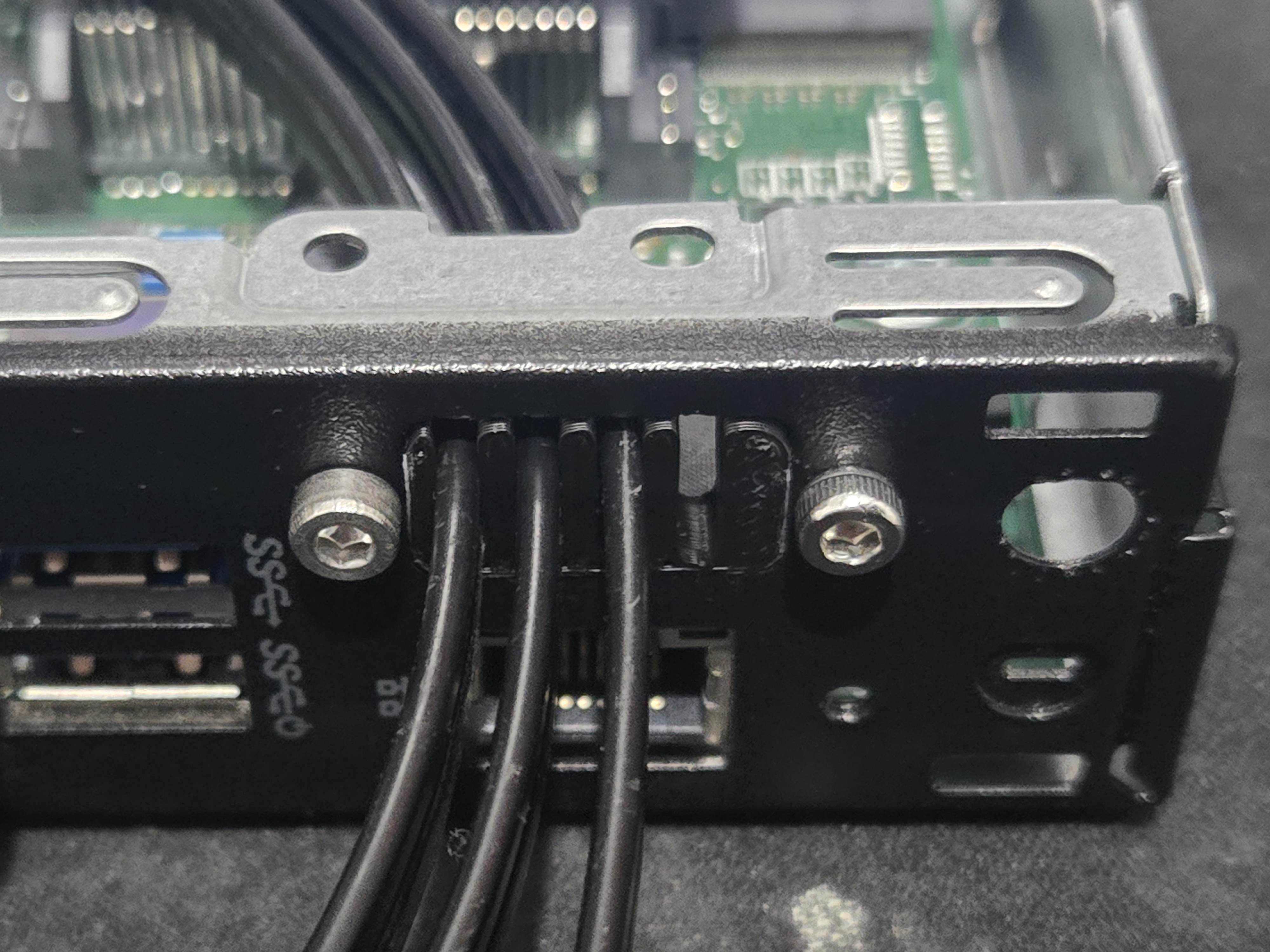 Dell Mini PC SATA passthrough port