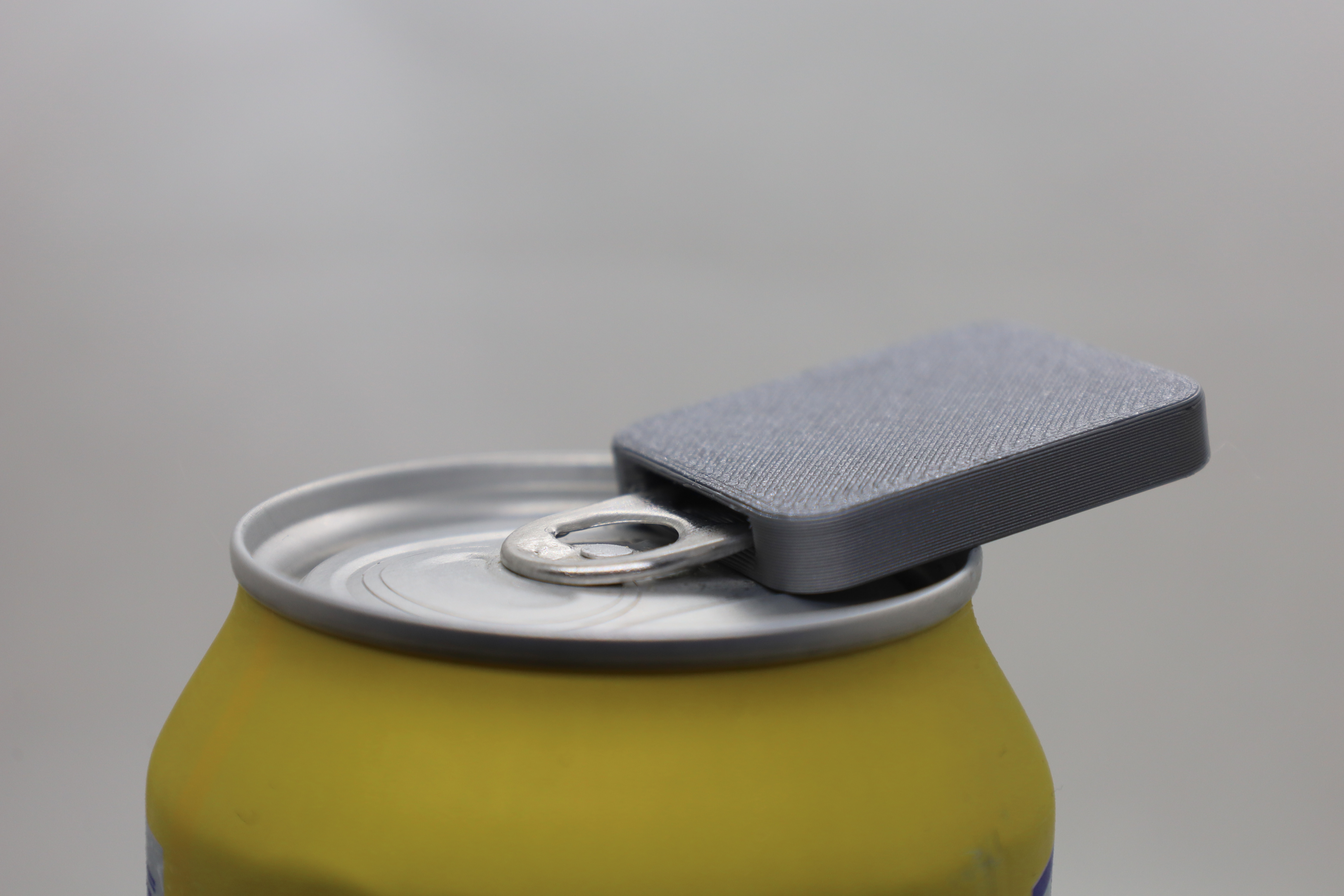 Abridor para anillas de latas