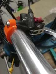 Avid brake lever clamp