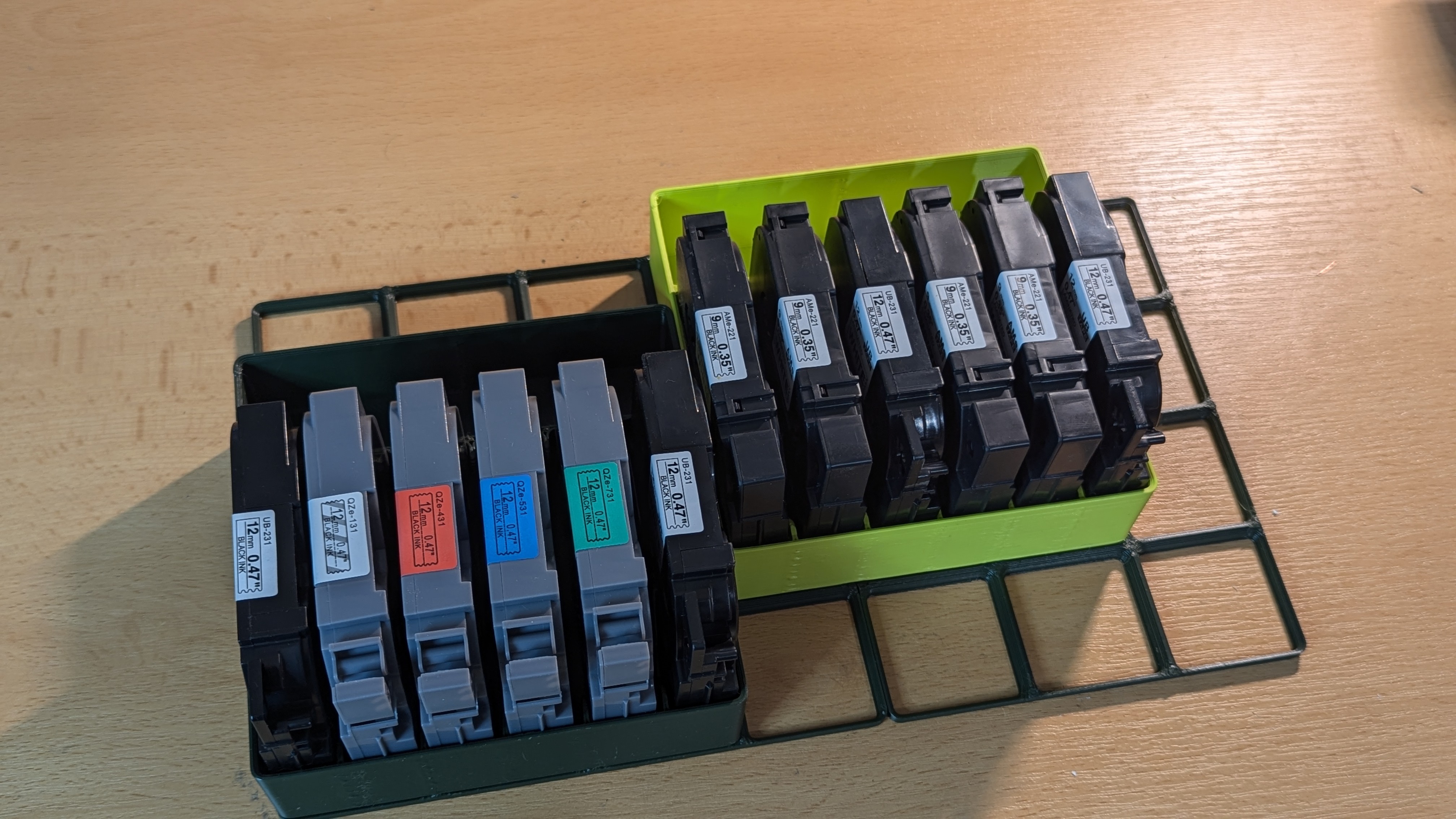Gridfinity bin for Brother TZe tapes