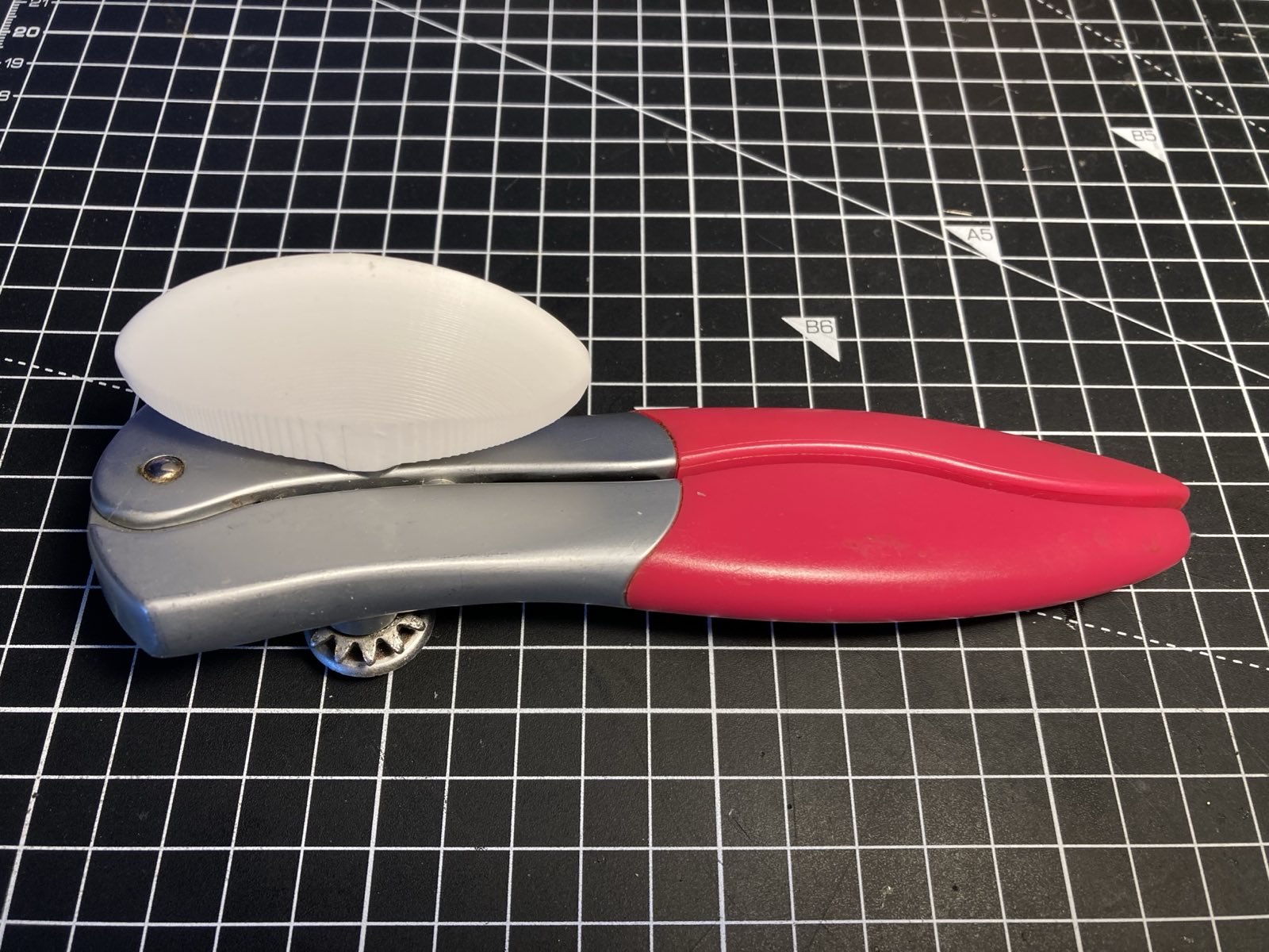 Replacement handle for KitchenCraft Colourworks Can Opener