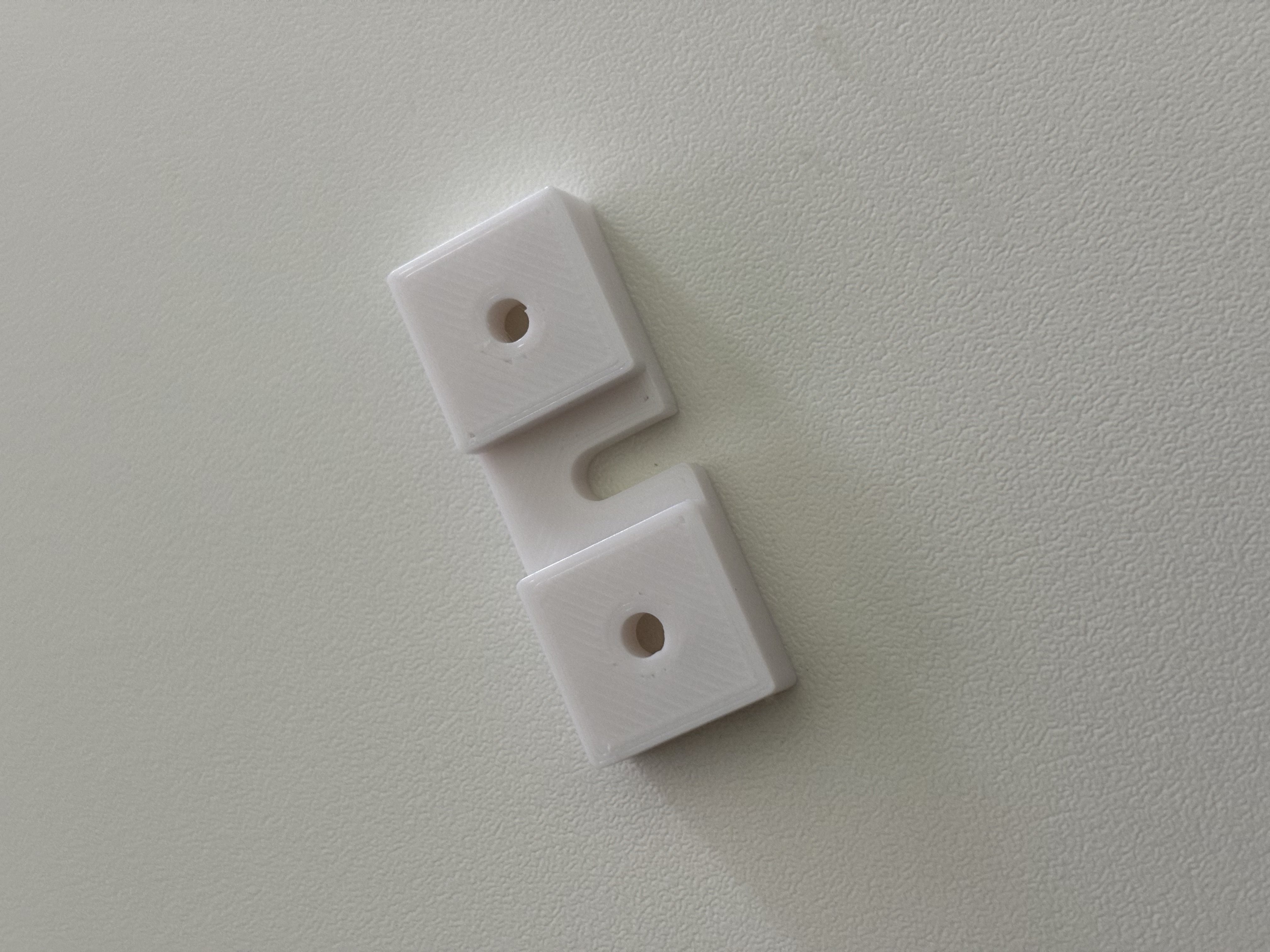 Picture Mount (to be screwed to picture)