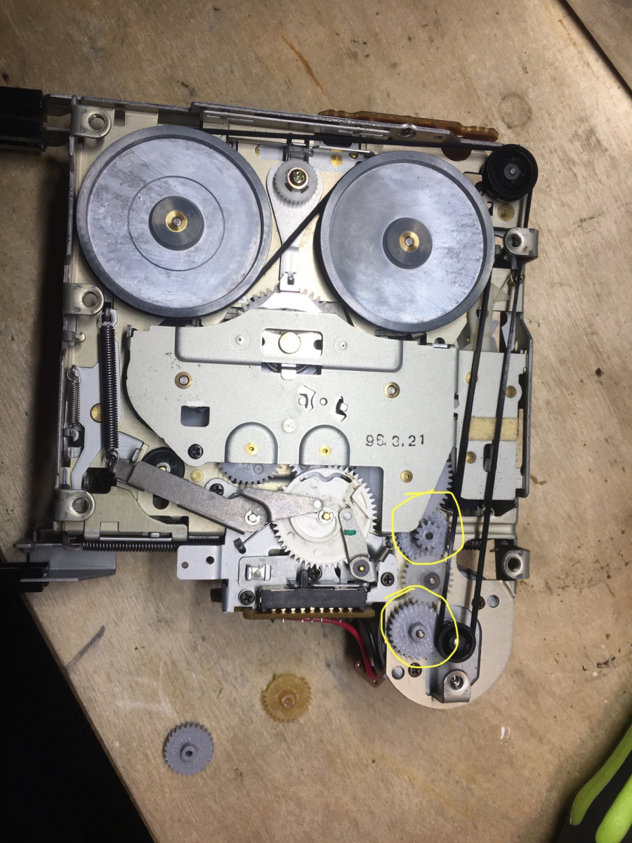 Volvo 850 SC-710 Radio Gears