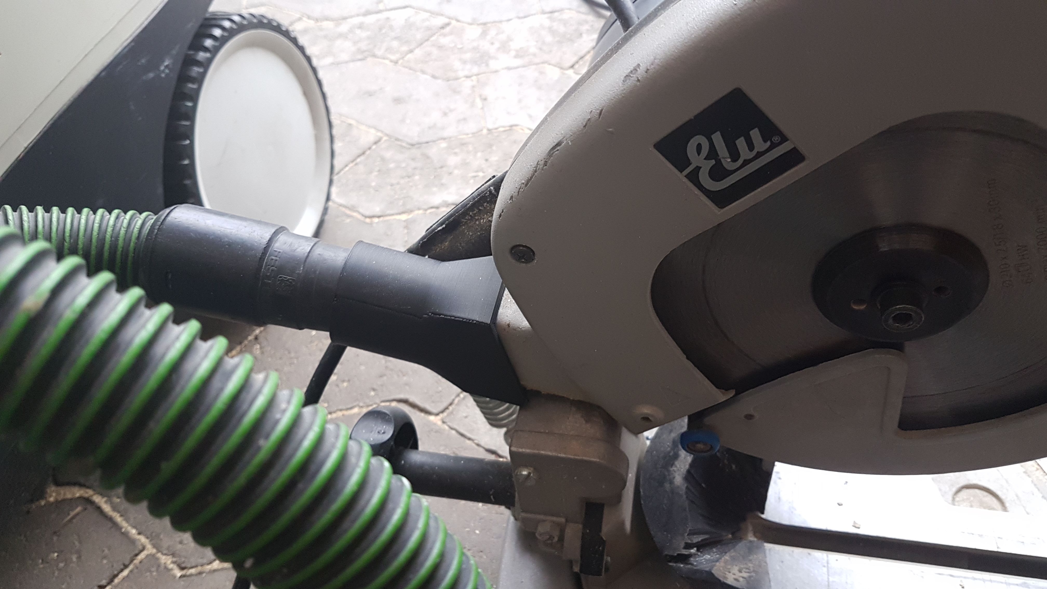 ELU Kappsägen Absaug Adapter