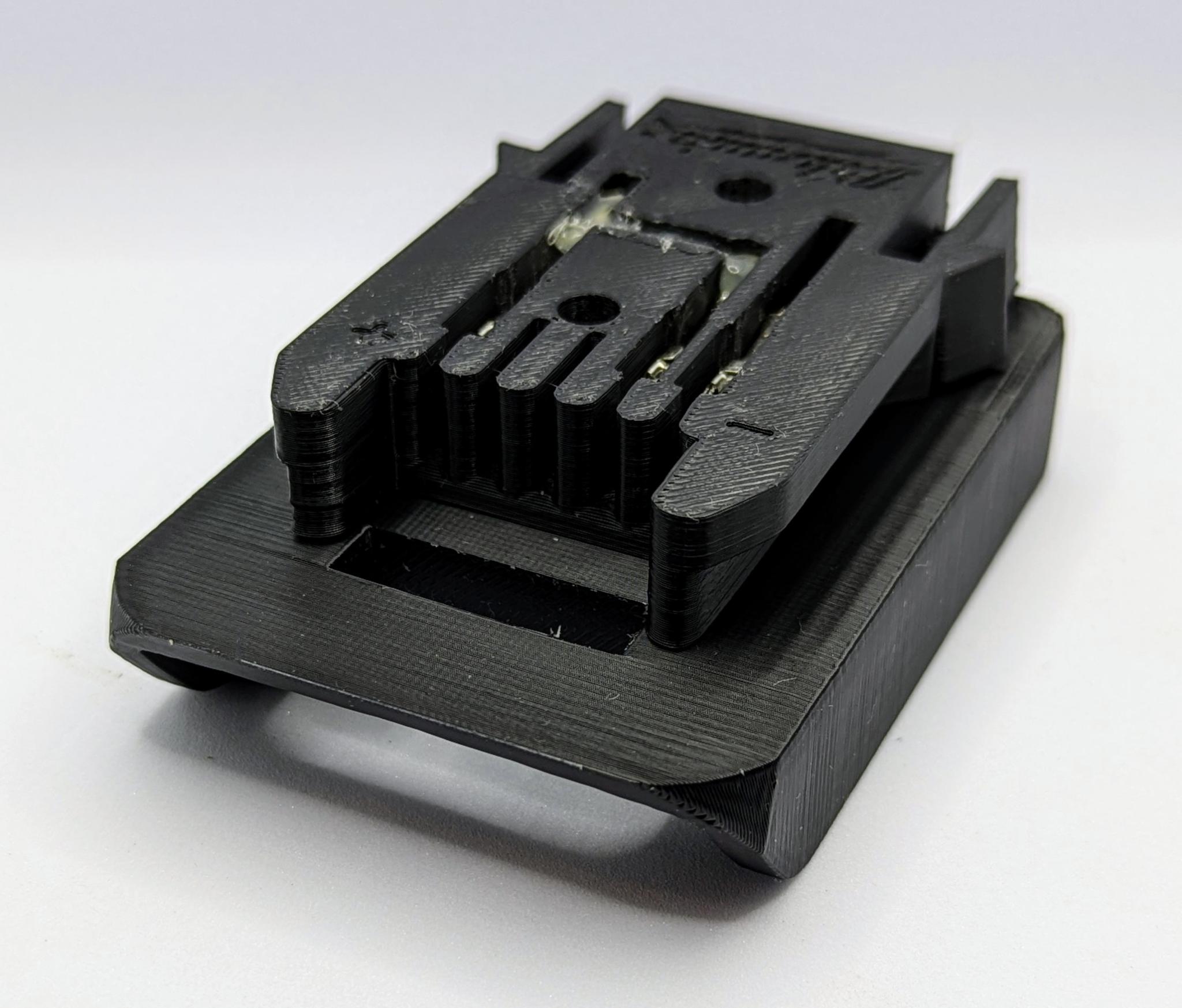 Dewalt Battery to Milwaukee Tools adaptor