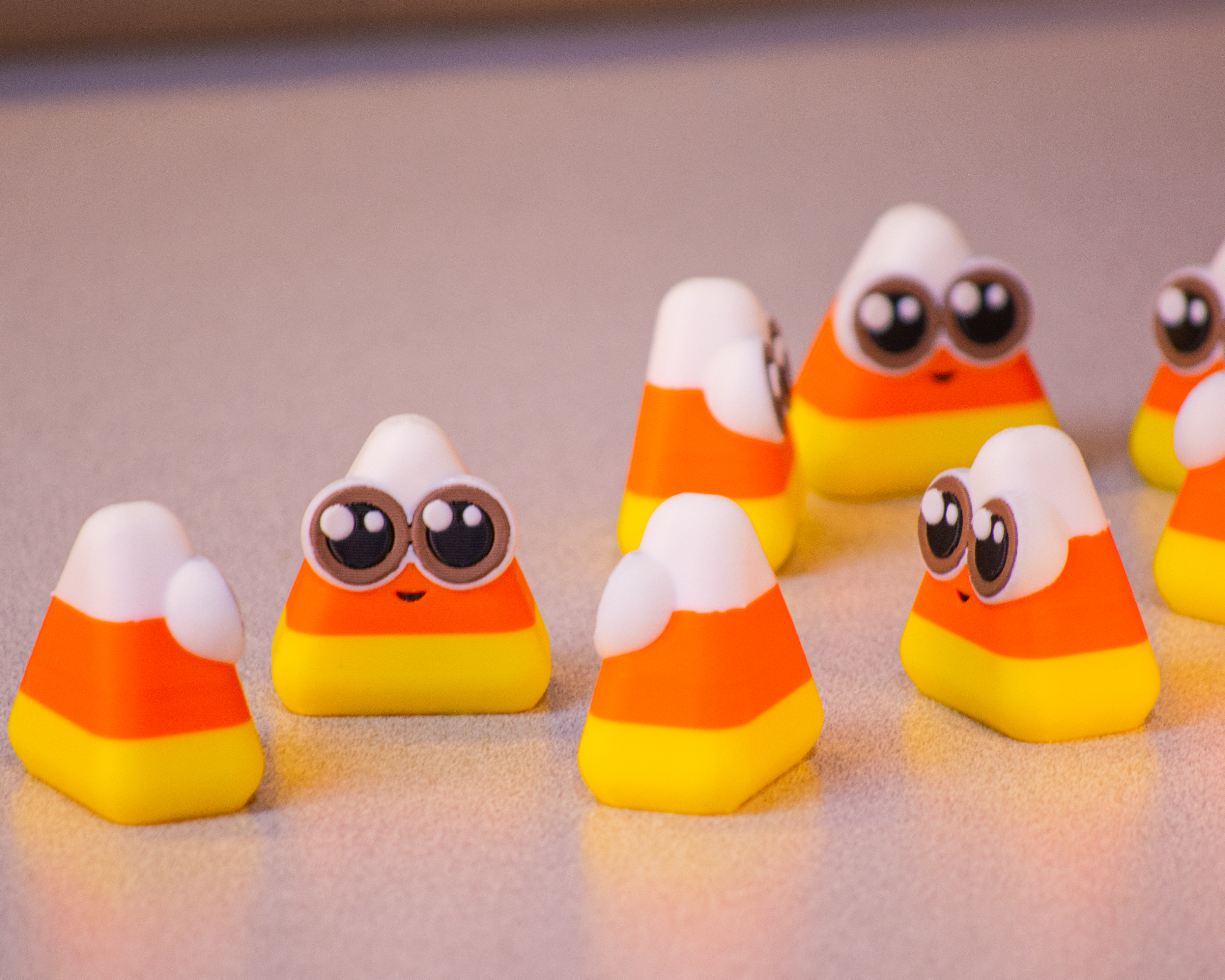Miniatura 4 do modelo 3D Cute Candy Corn